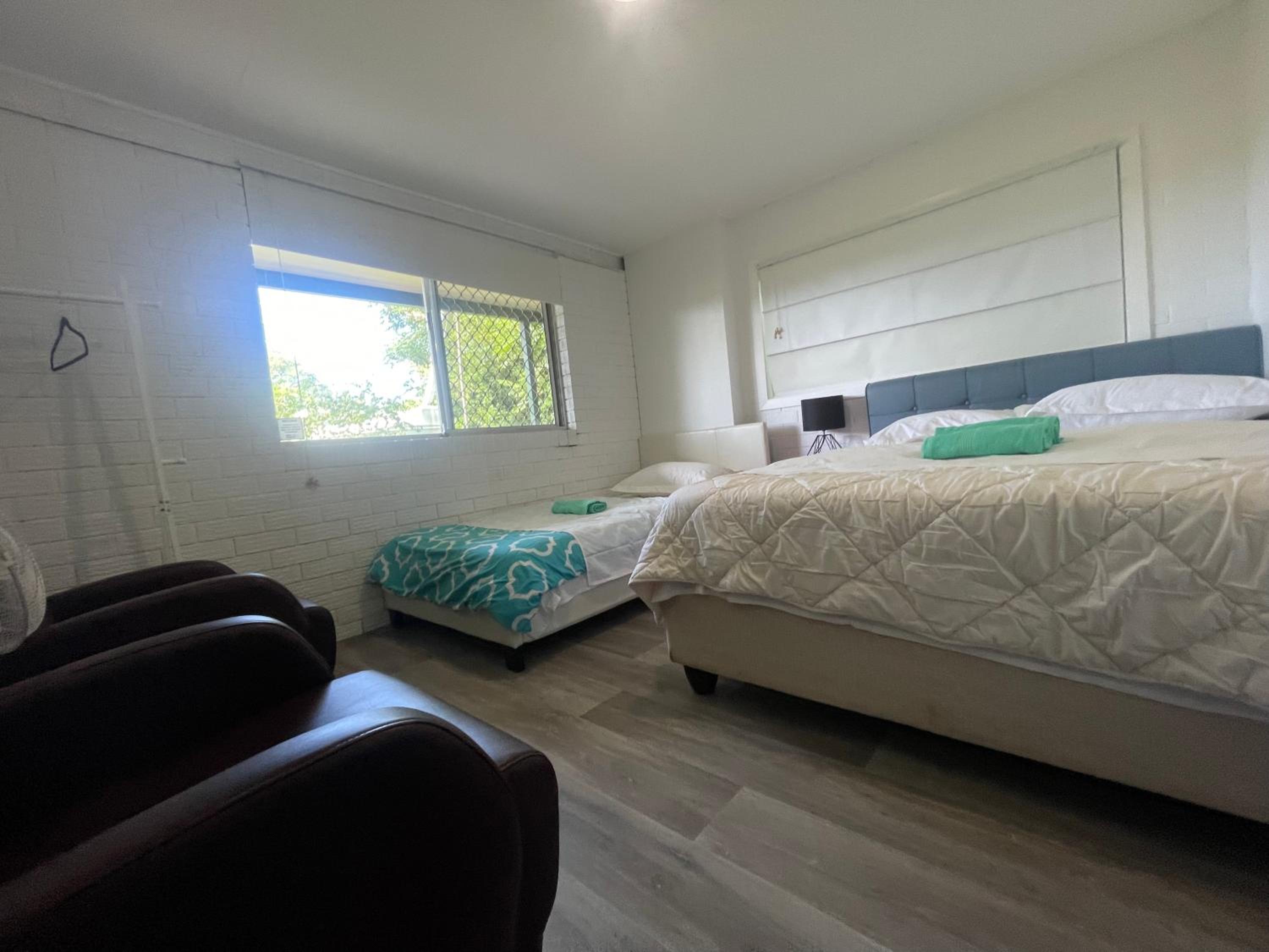 YnY Guest house