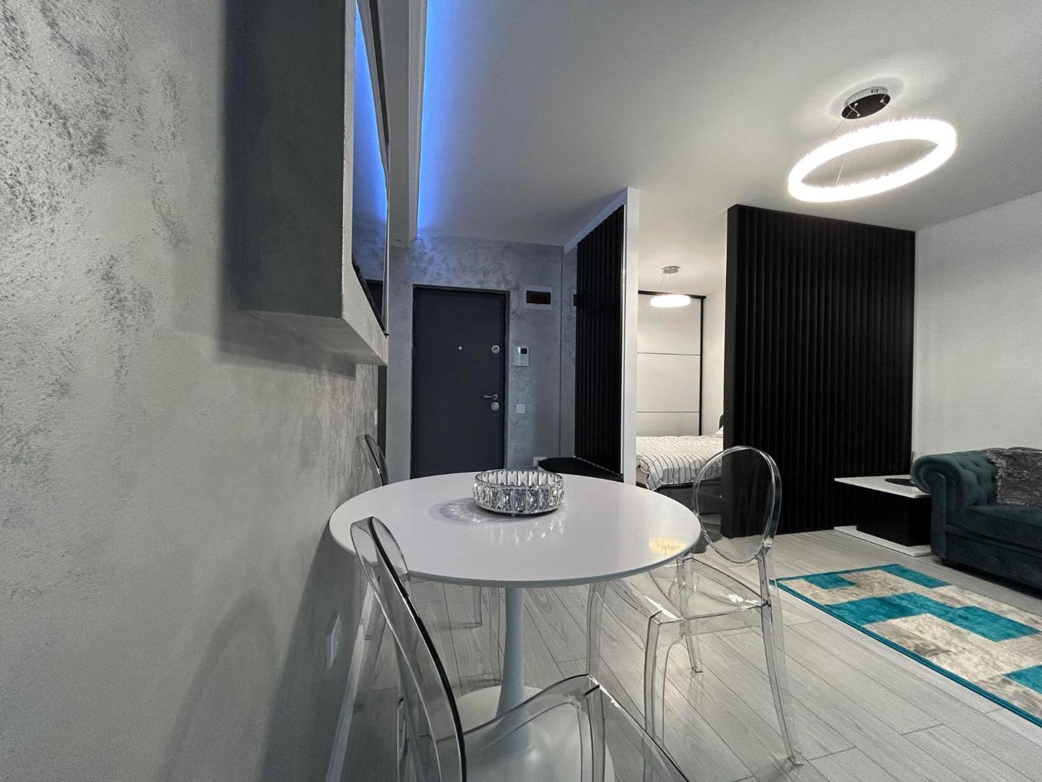 Charm Apartment