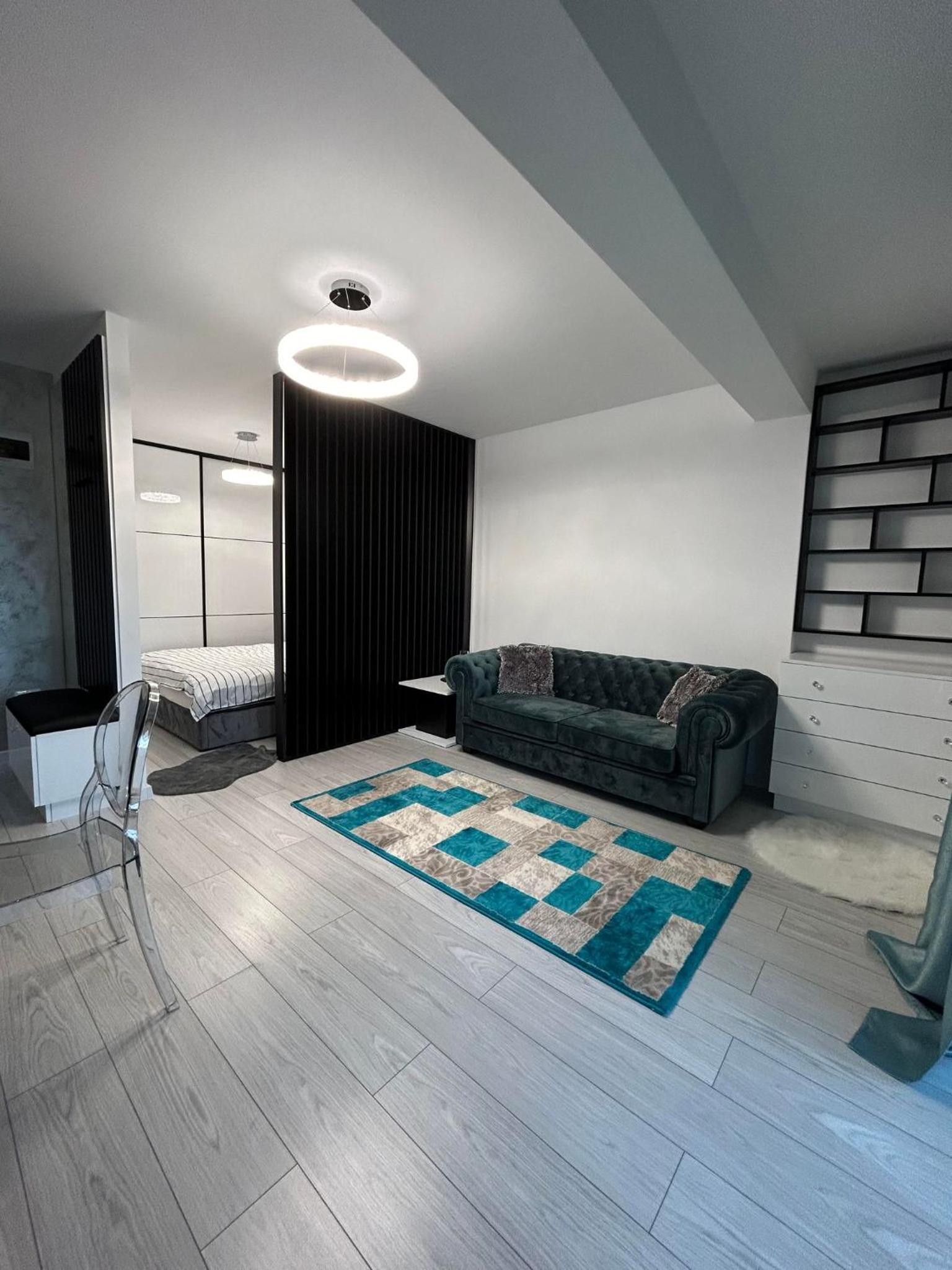 Charm Apartment