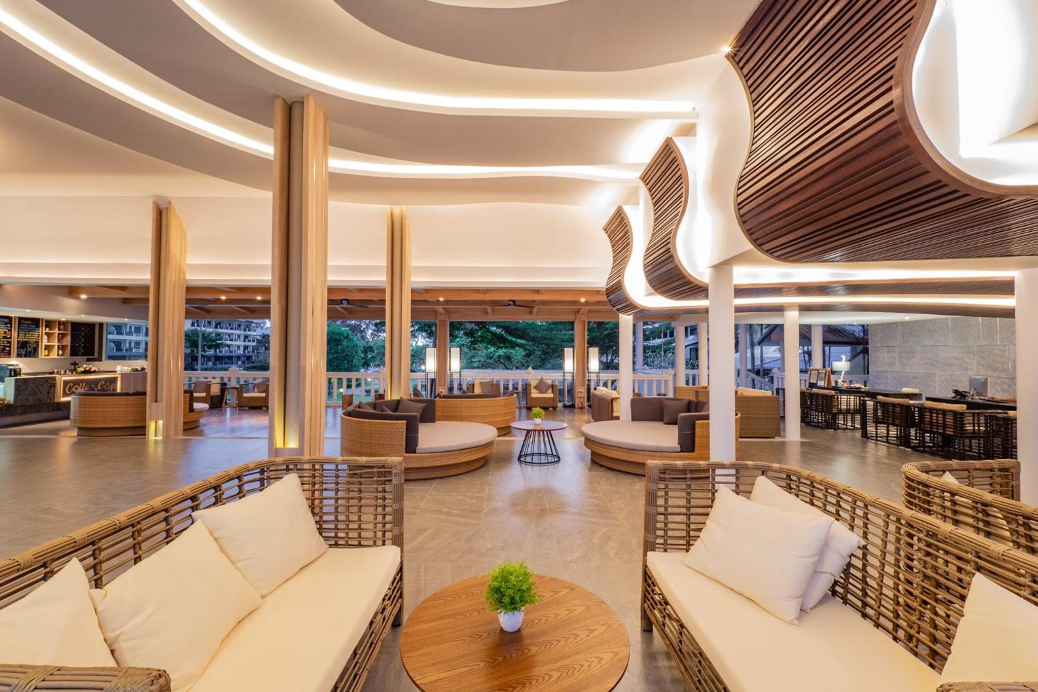Khaolak Emerald Beach Resort and Spa