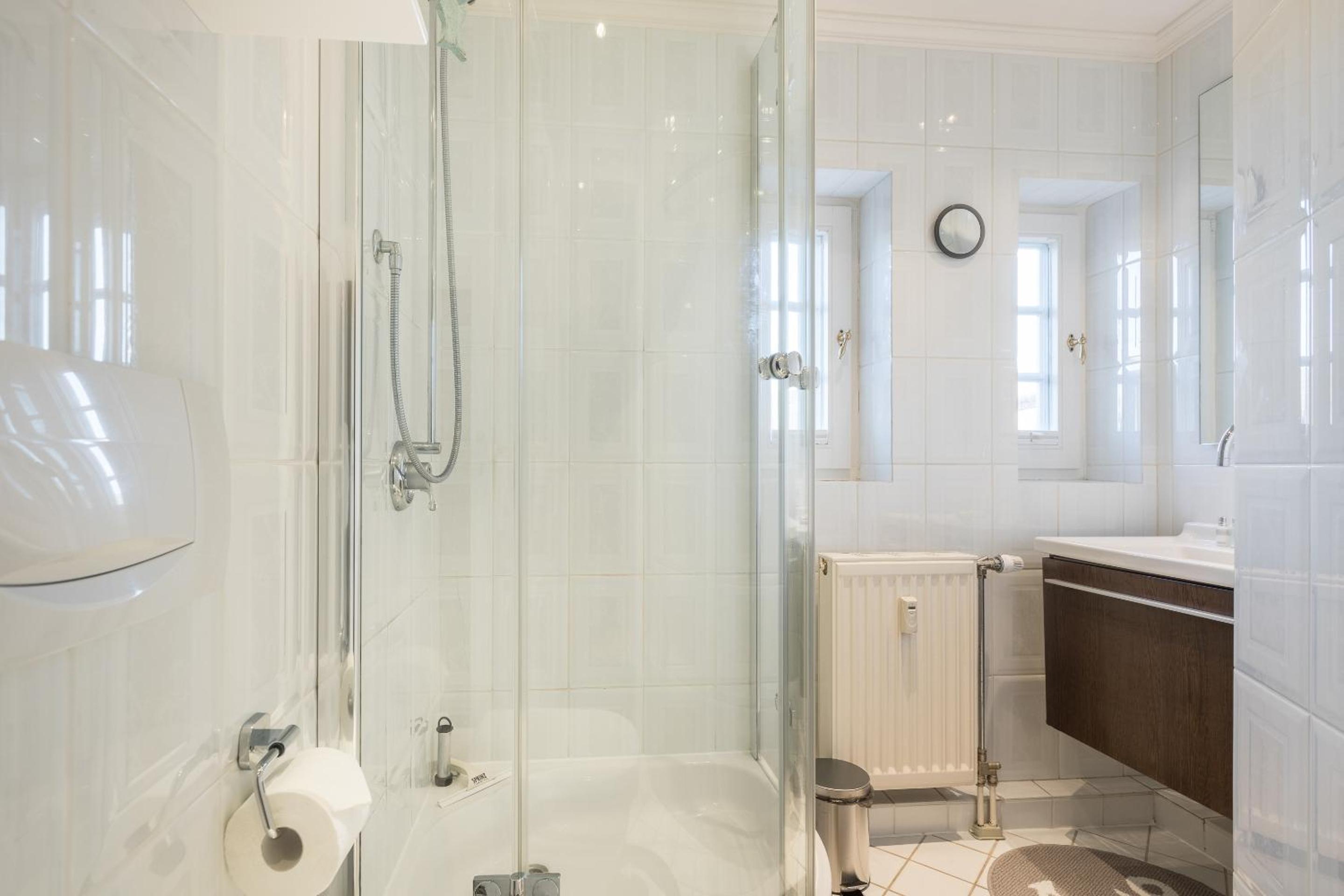 Windlicht en Munkmarsch — bathroom