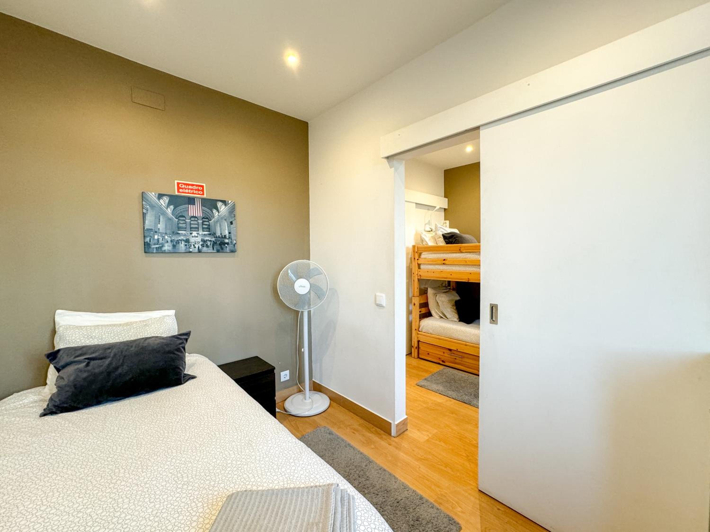 Quiet and Cozy, Easy Access to Lisbon Highlights #1880