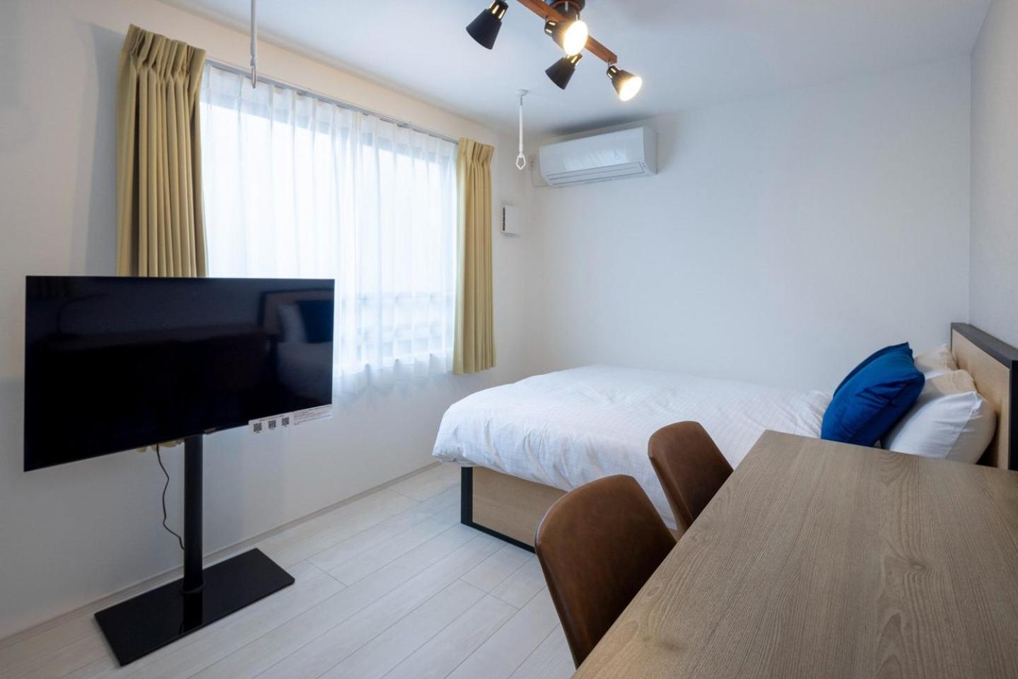 FL Residence Jingu Gyoen IV