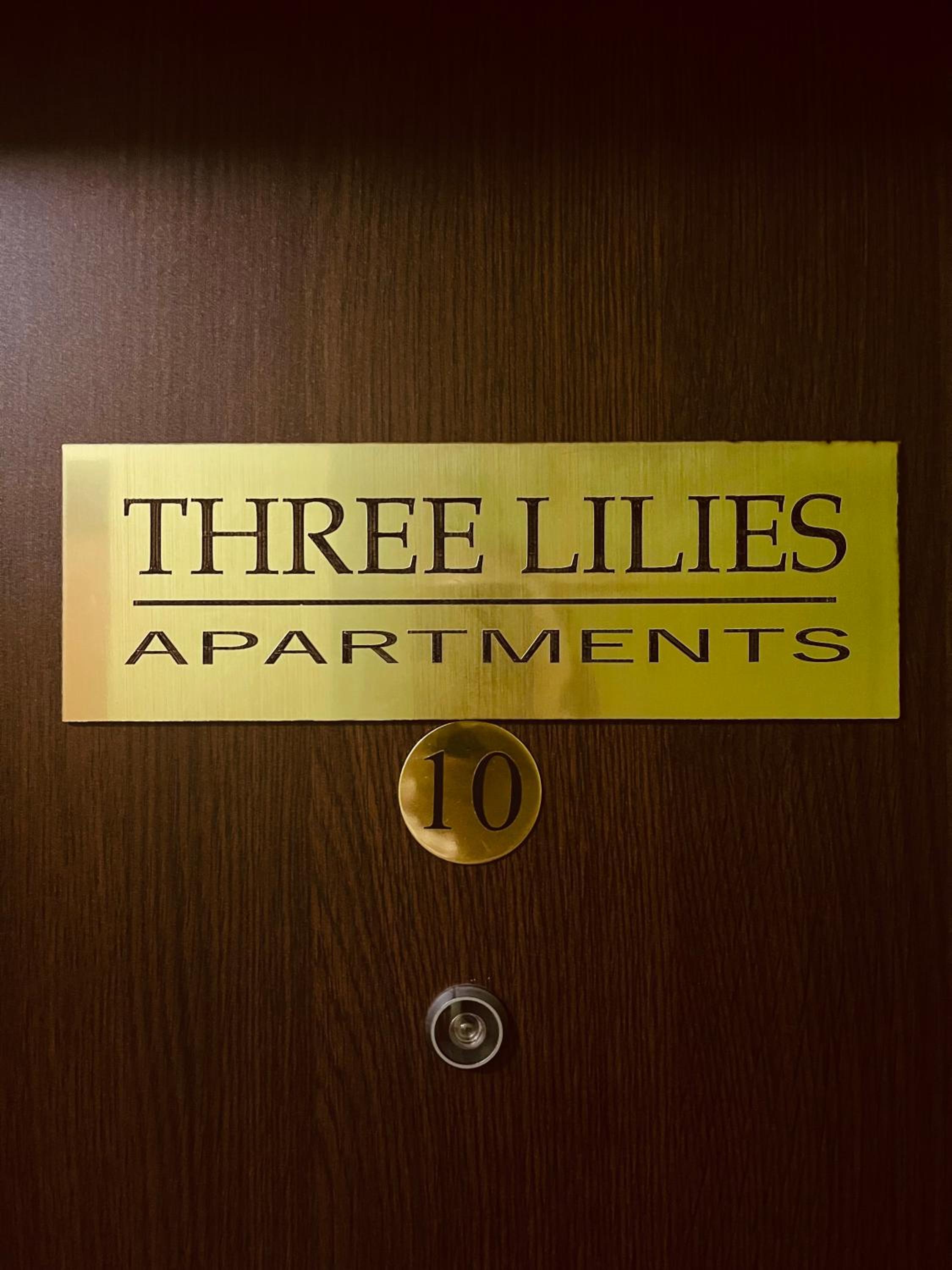 Three Lilies Apartments