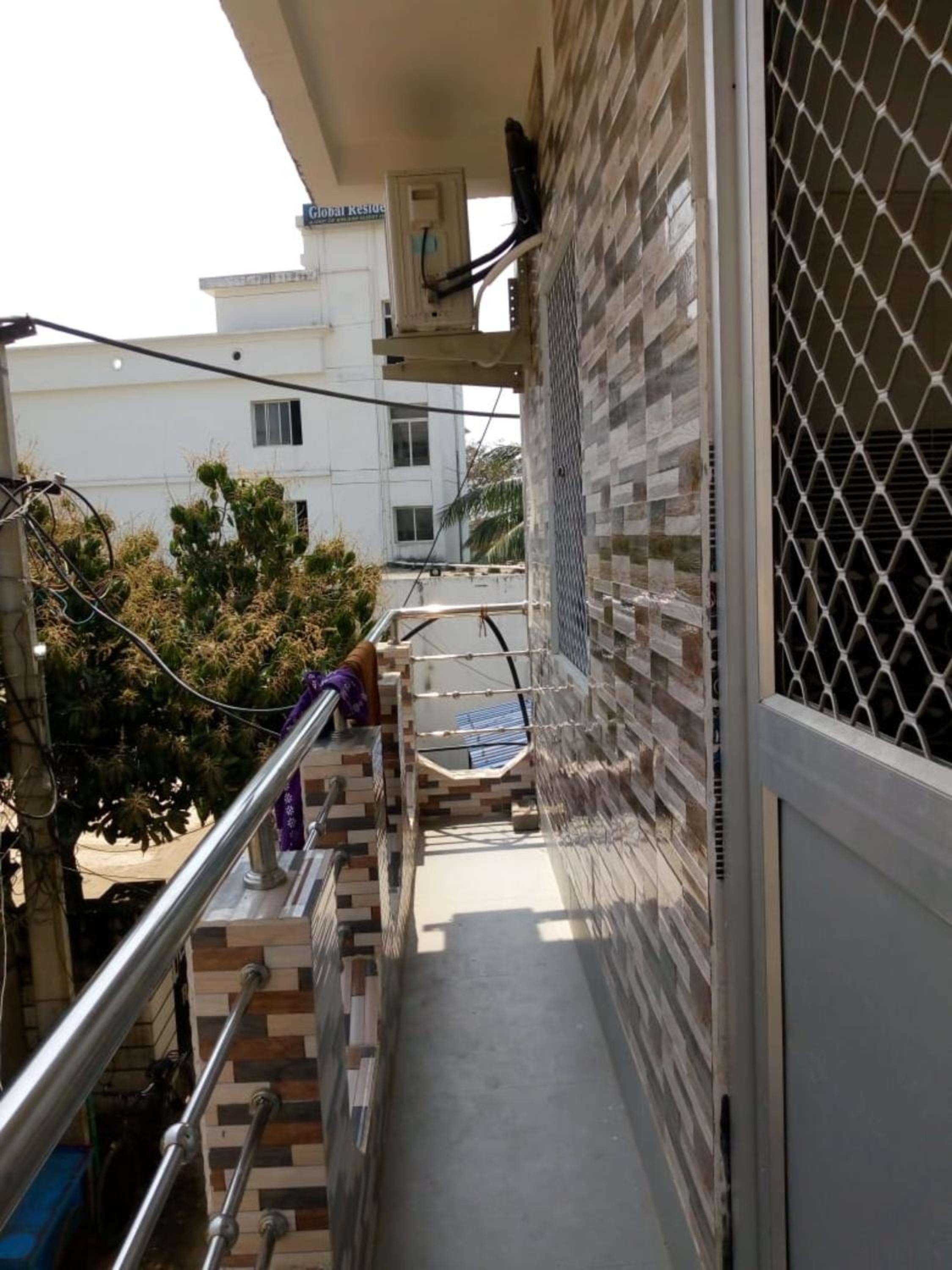 Pranab Sadan Near Sea Beach & Temple By Morservices view 3