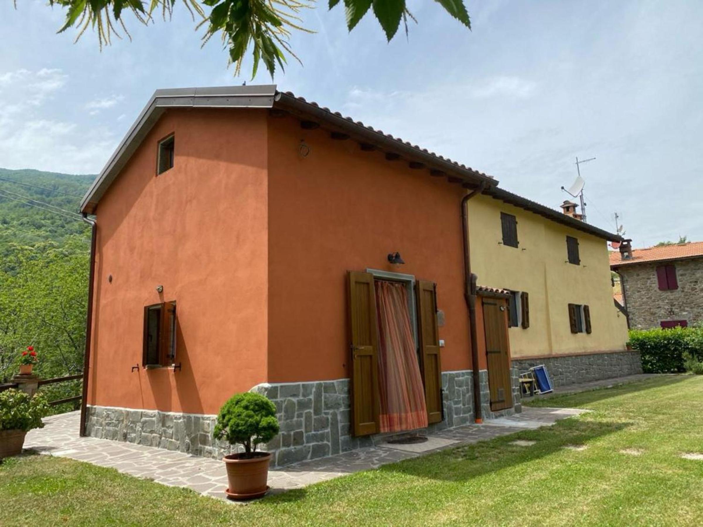 La casina rossa della fornace view 2