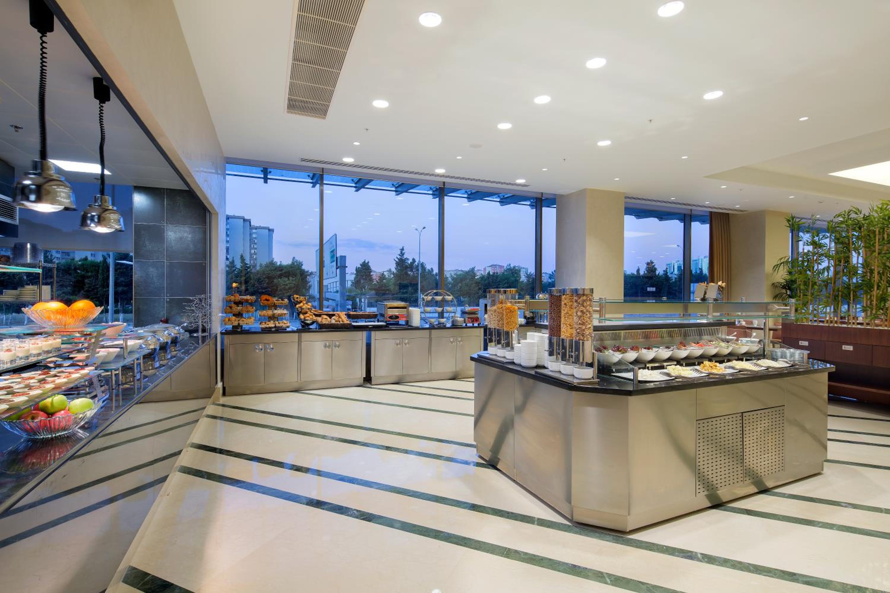 Hilton Garden Inn İstanbul Beylikdüzü - Image 5
