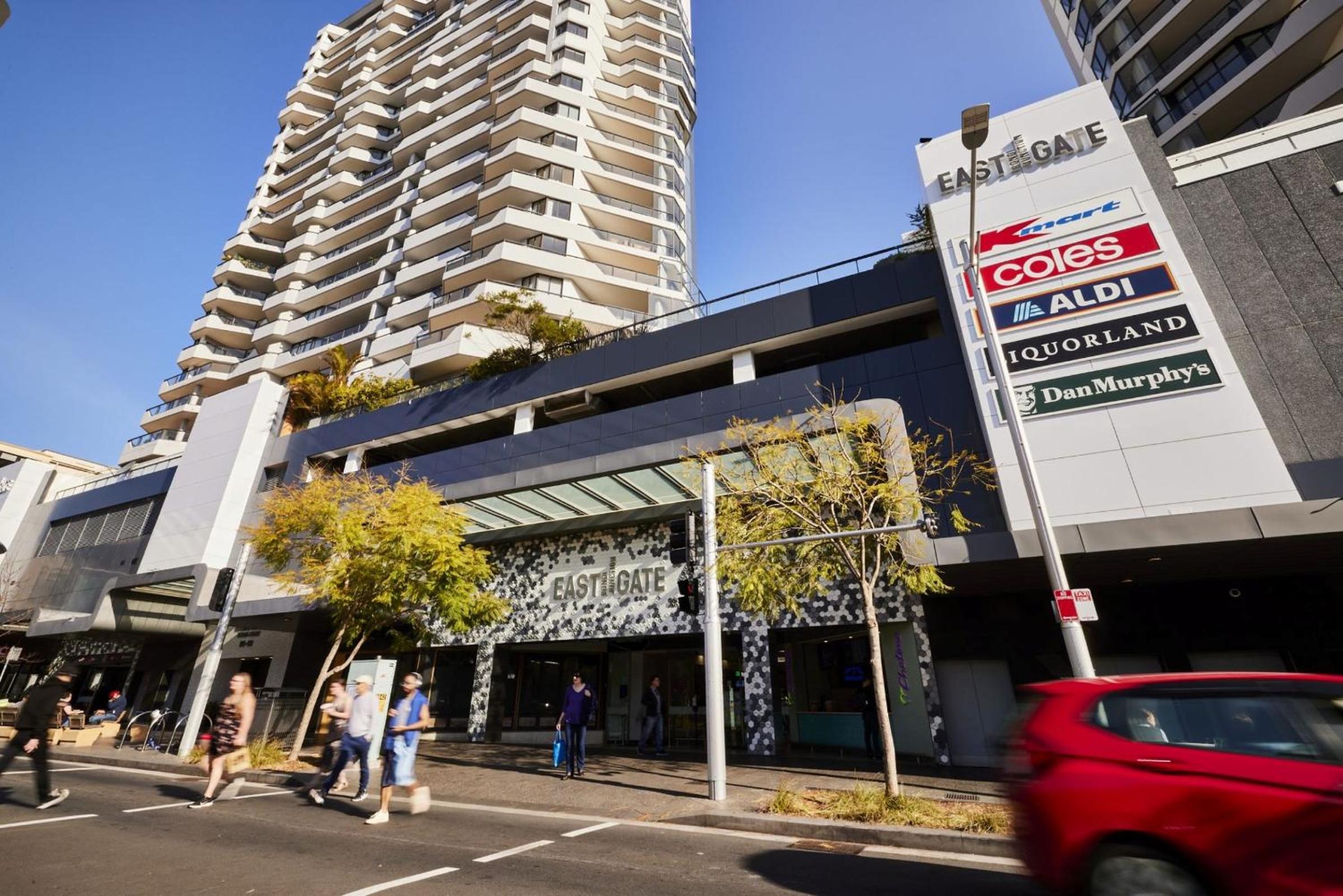 Stunning 2BR with Harbour Views in Bondi Junction