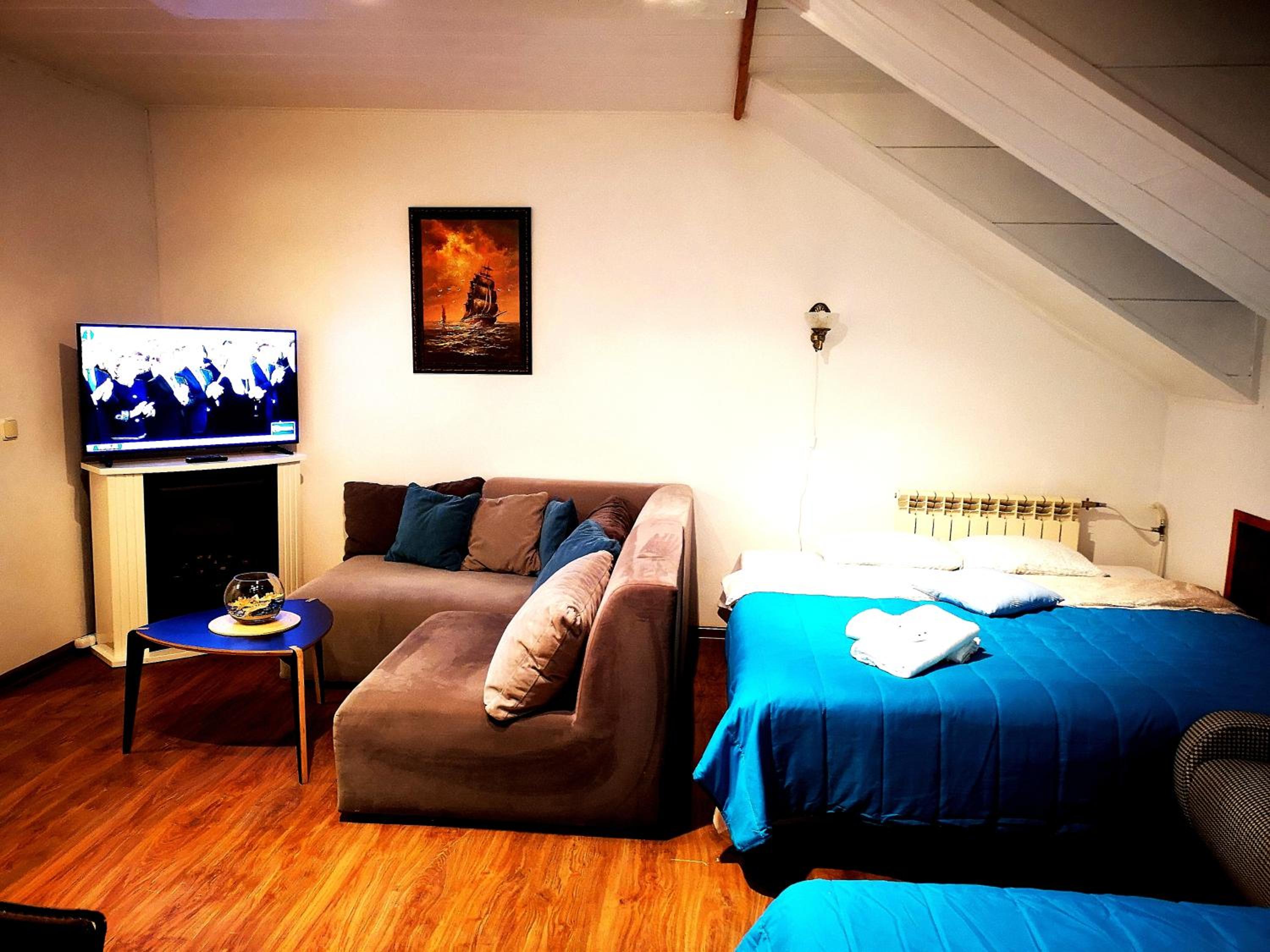 M5 Meridian Apartment