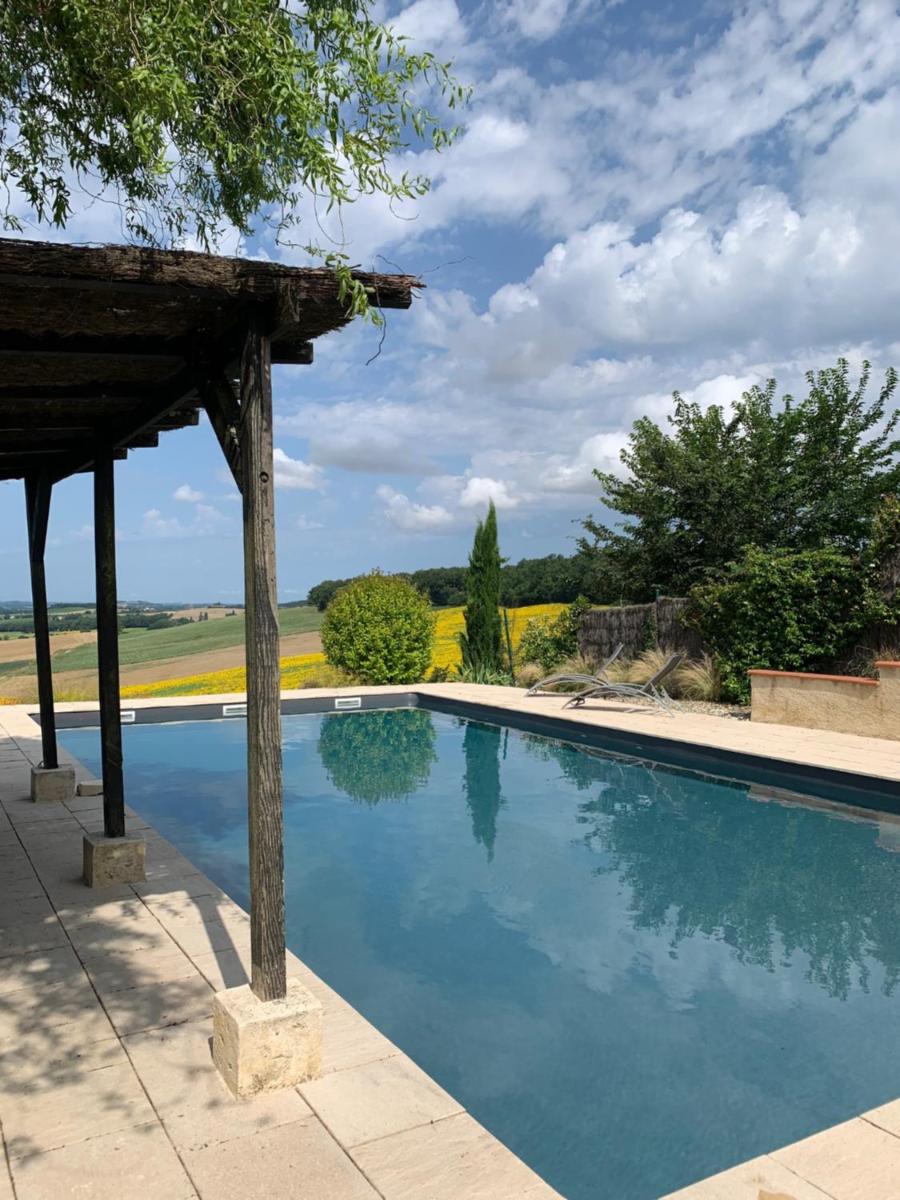 Hotel Les 5 terrasses et sa piscine privée - Image 1