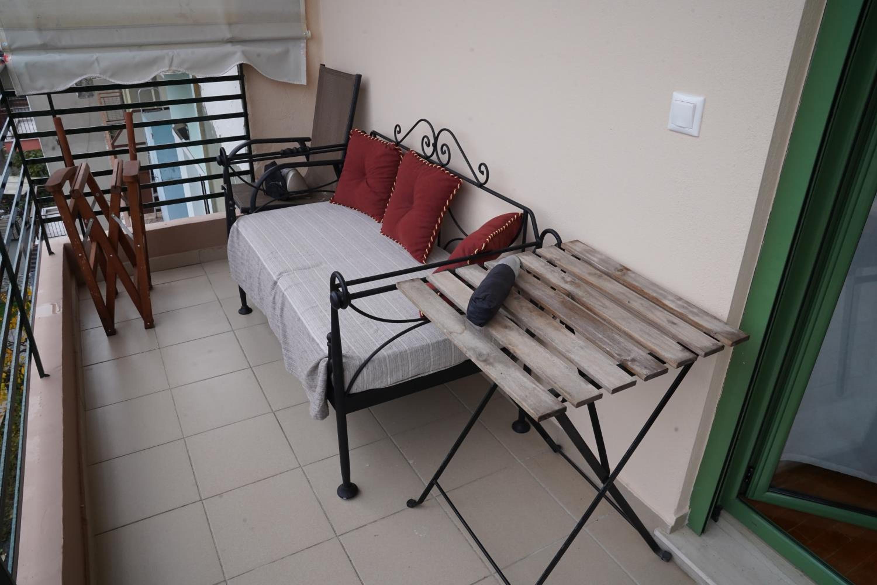 Stylish house 10 min to the Lake view 3