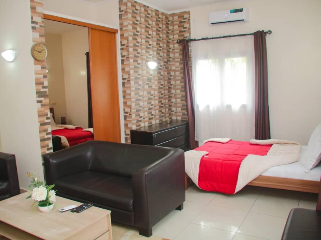 Studio piscine makosso