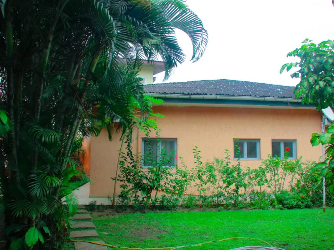 Studio piscine makosso