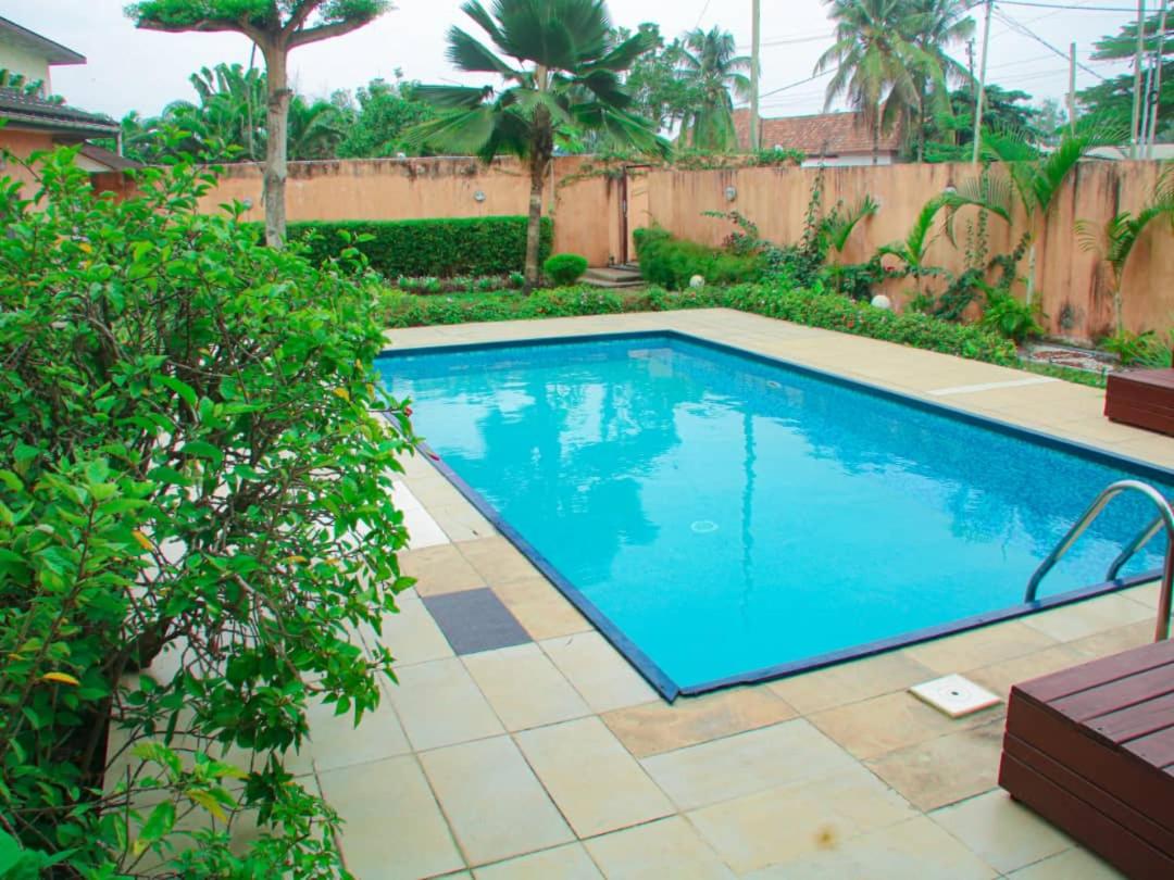 Studio piscine makosso