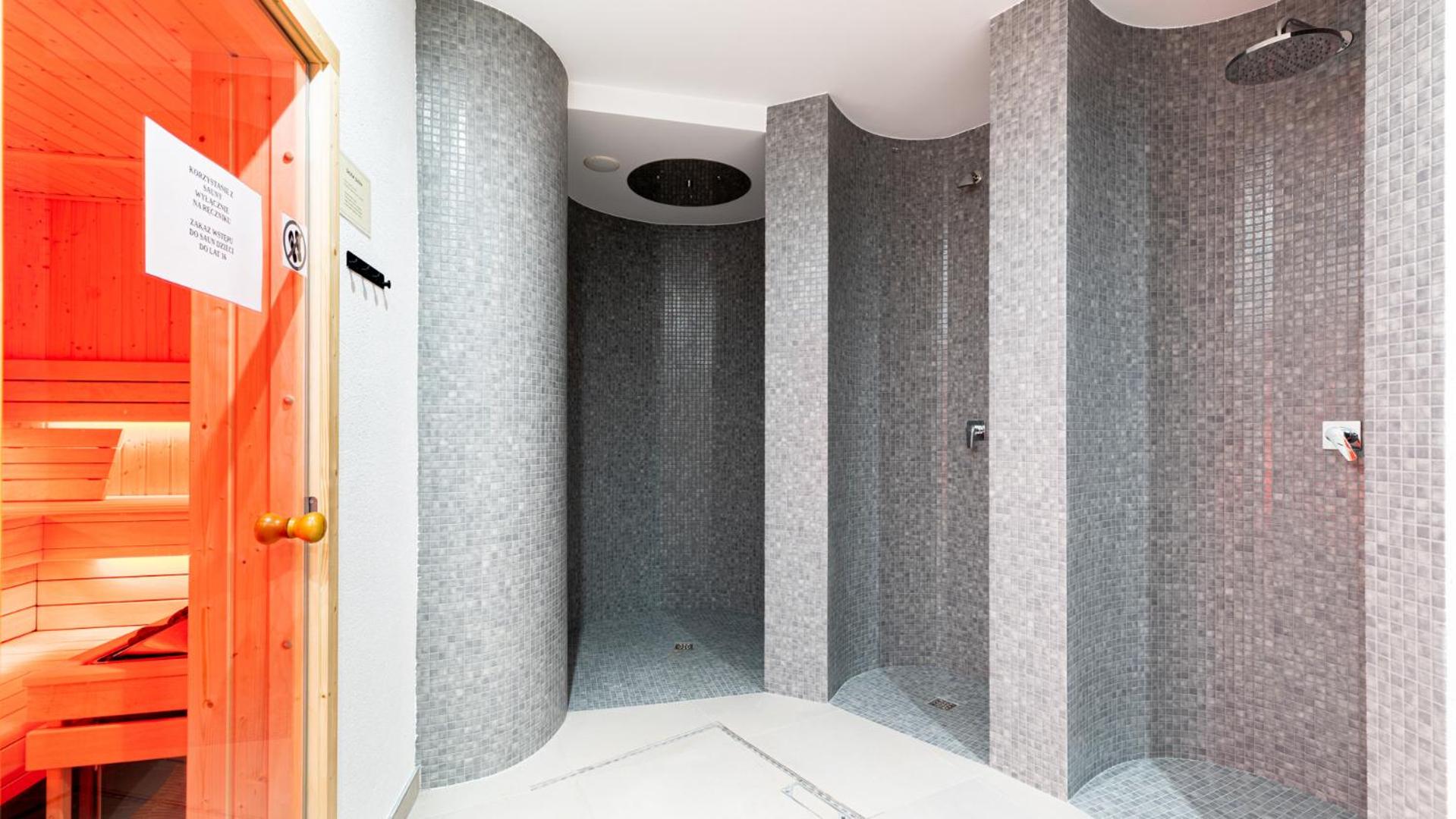 Apartamenty z basenem i saunami STONE HILL RESORT II VIP Centrum by Royal Aparts