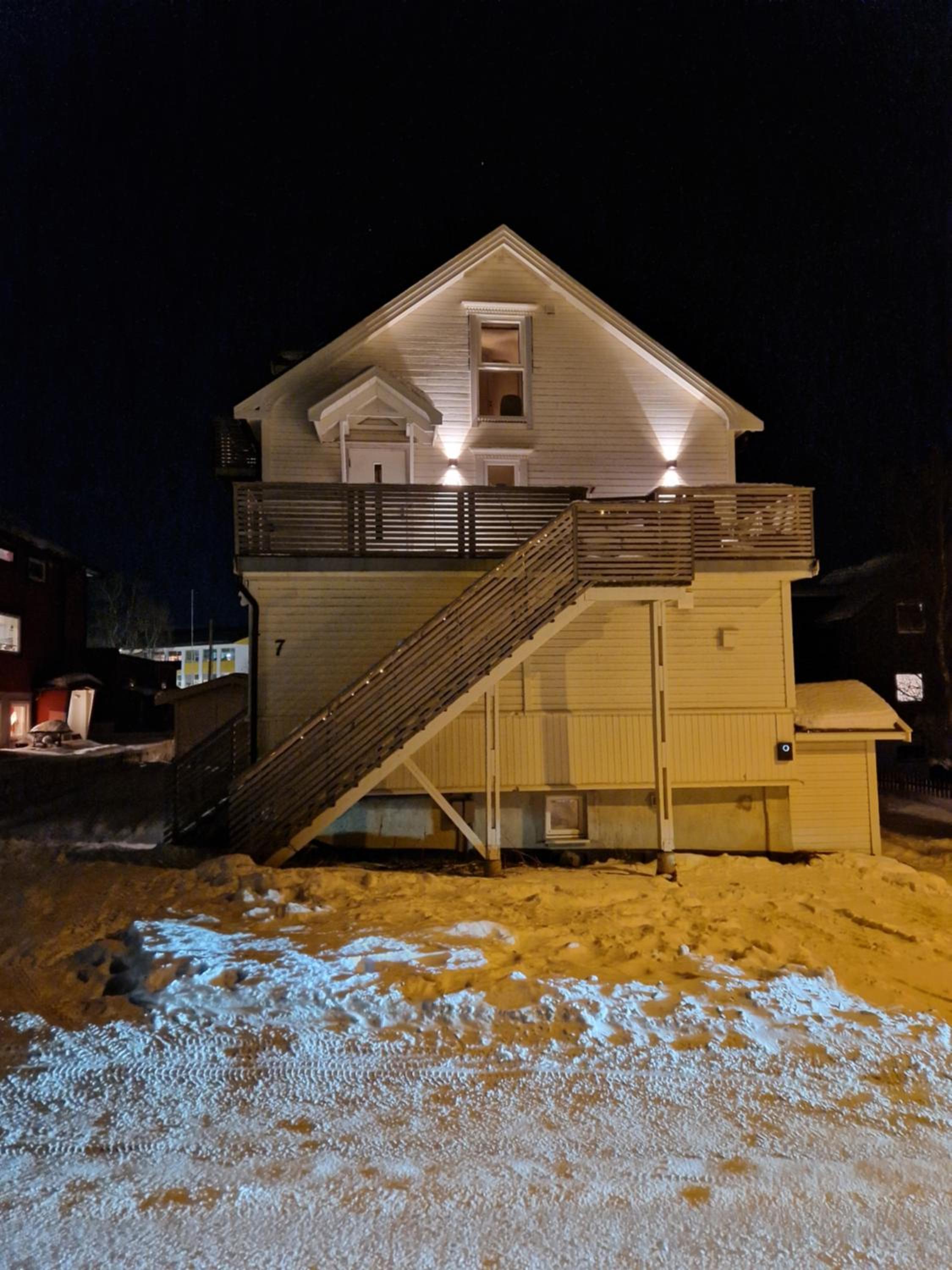 Photo 32
