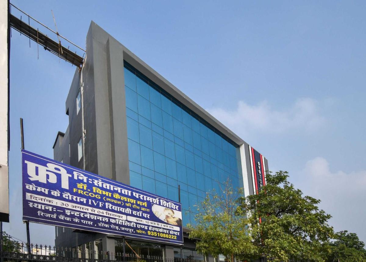 Townhouse 596 Hotel KG Estate