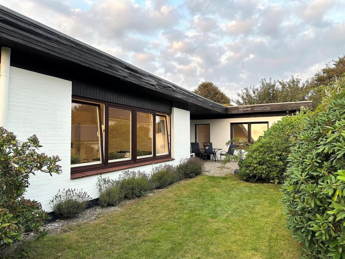 Haus Libelle, ebenerdig, WLAN, neu renoviert, hochwertig ausgestattet