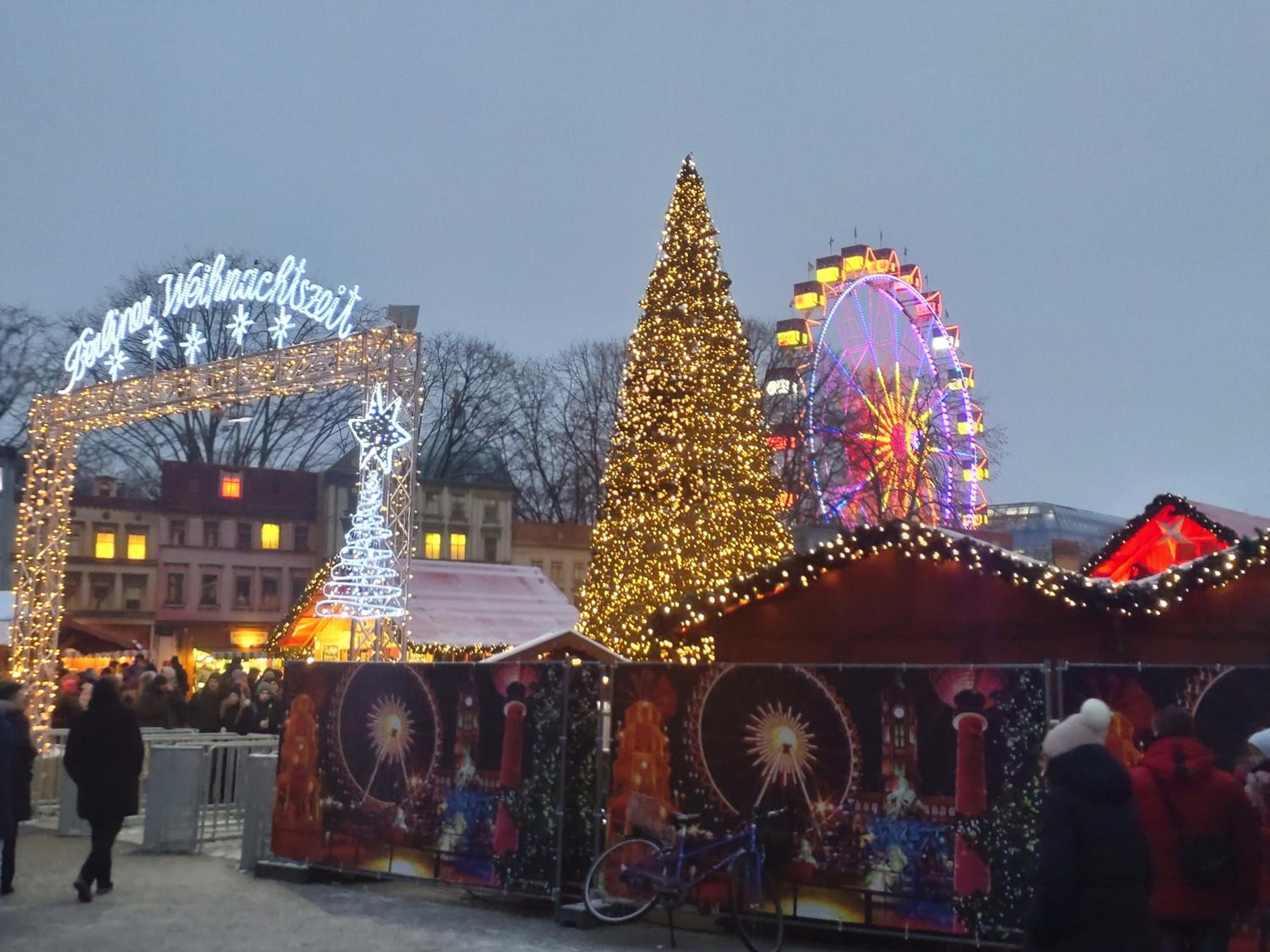 Mitte von Mitte - Blick auf den Turm