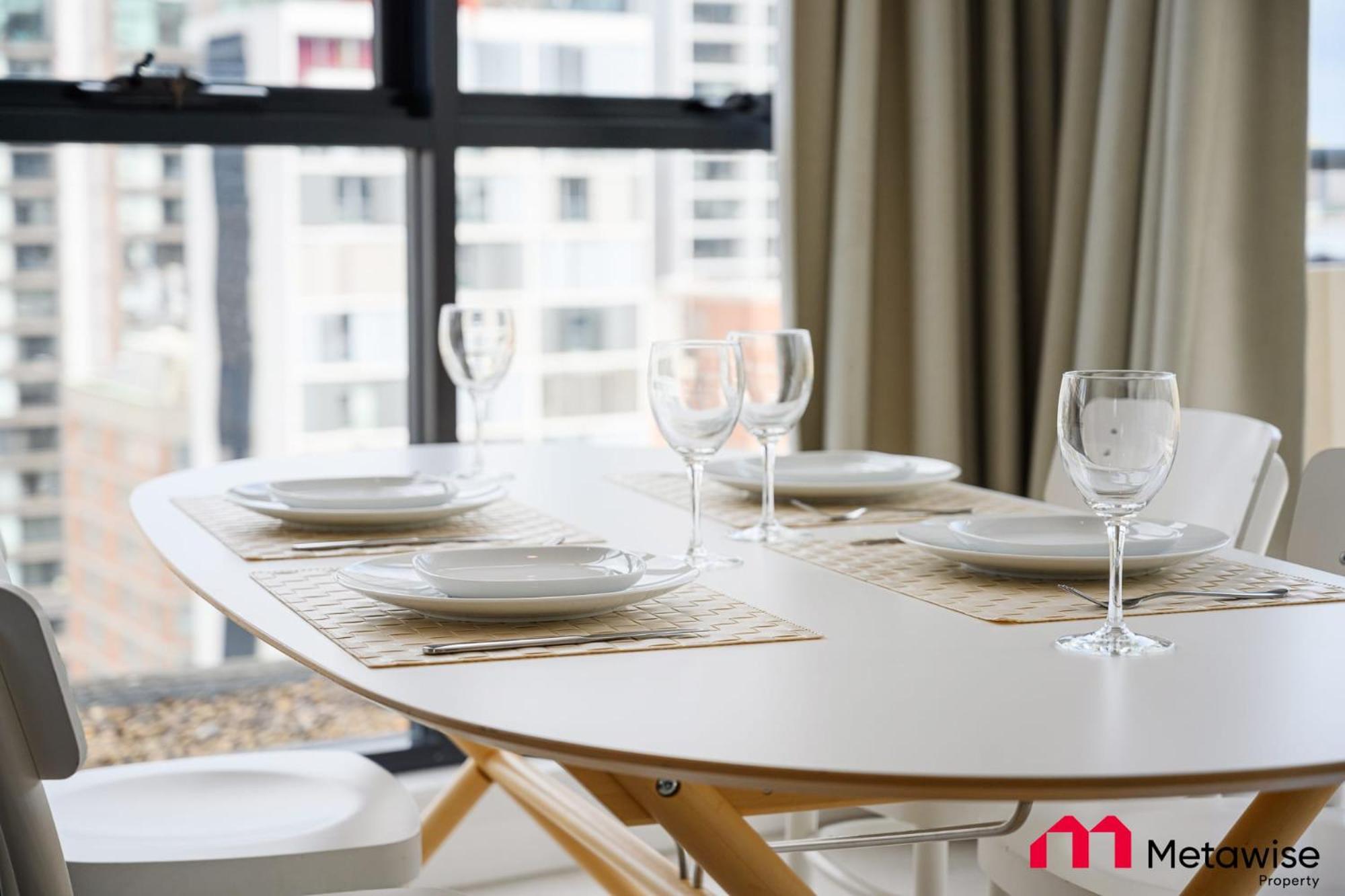 MetaWise Sydney CBD Haymarket Luxe 2Bed Penthouse Aqua