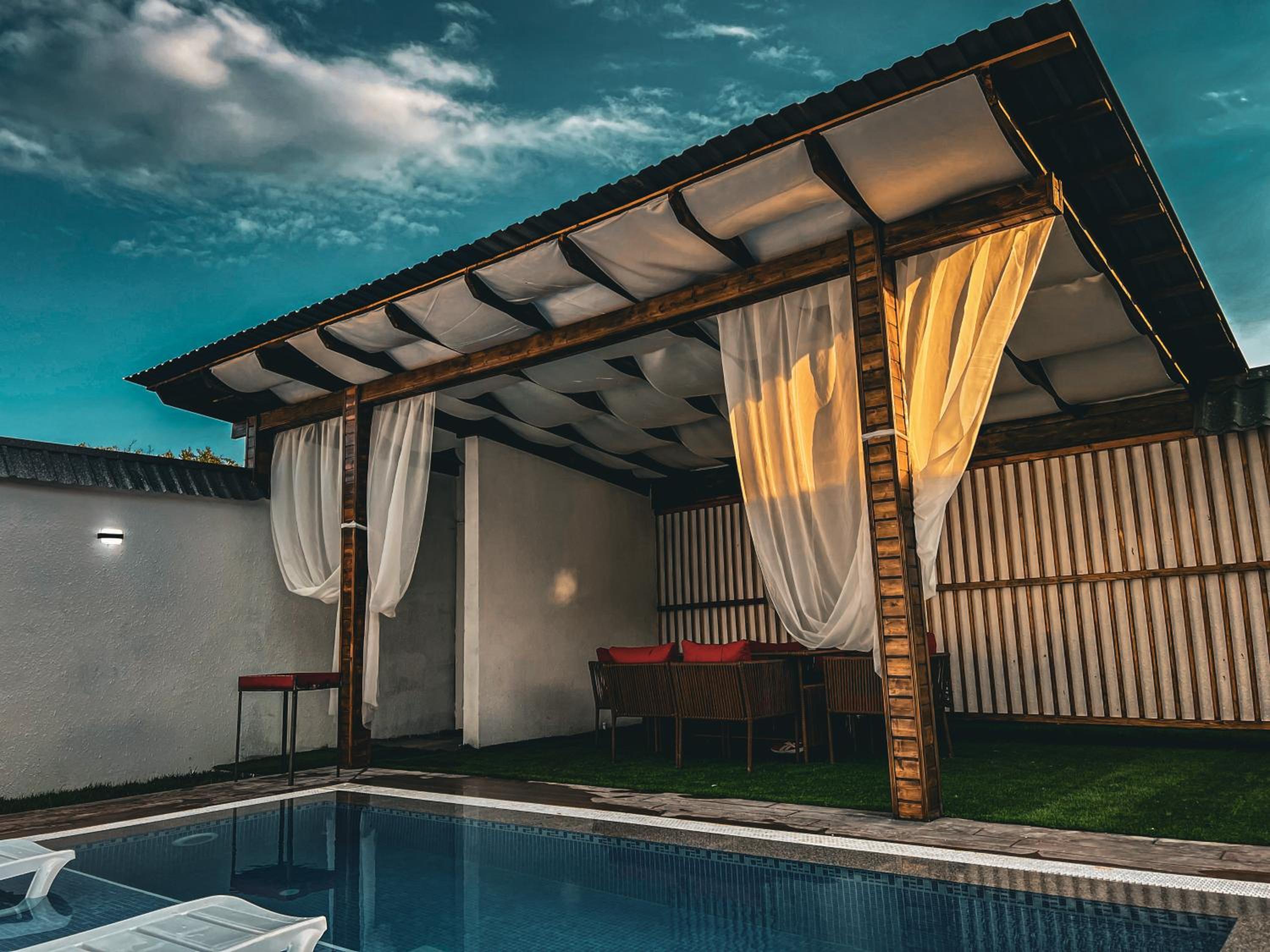 Area36 Royal Chalet