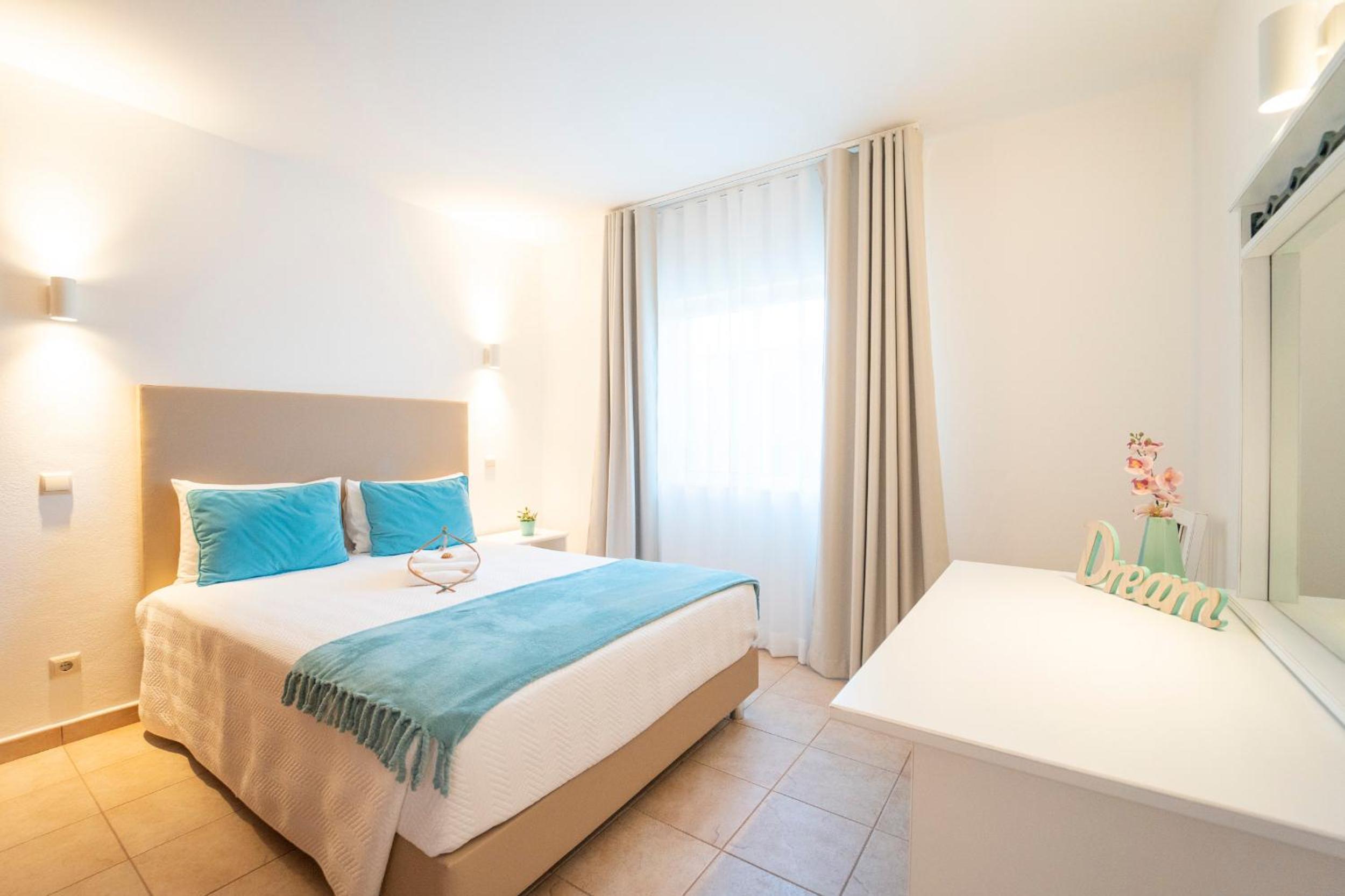 Apartamentos Monte dos Avós, Albufeira by AlgarveBlossom
