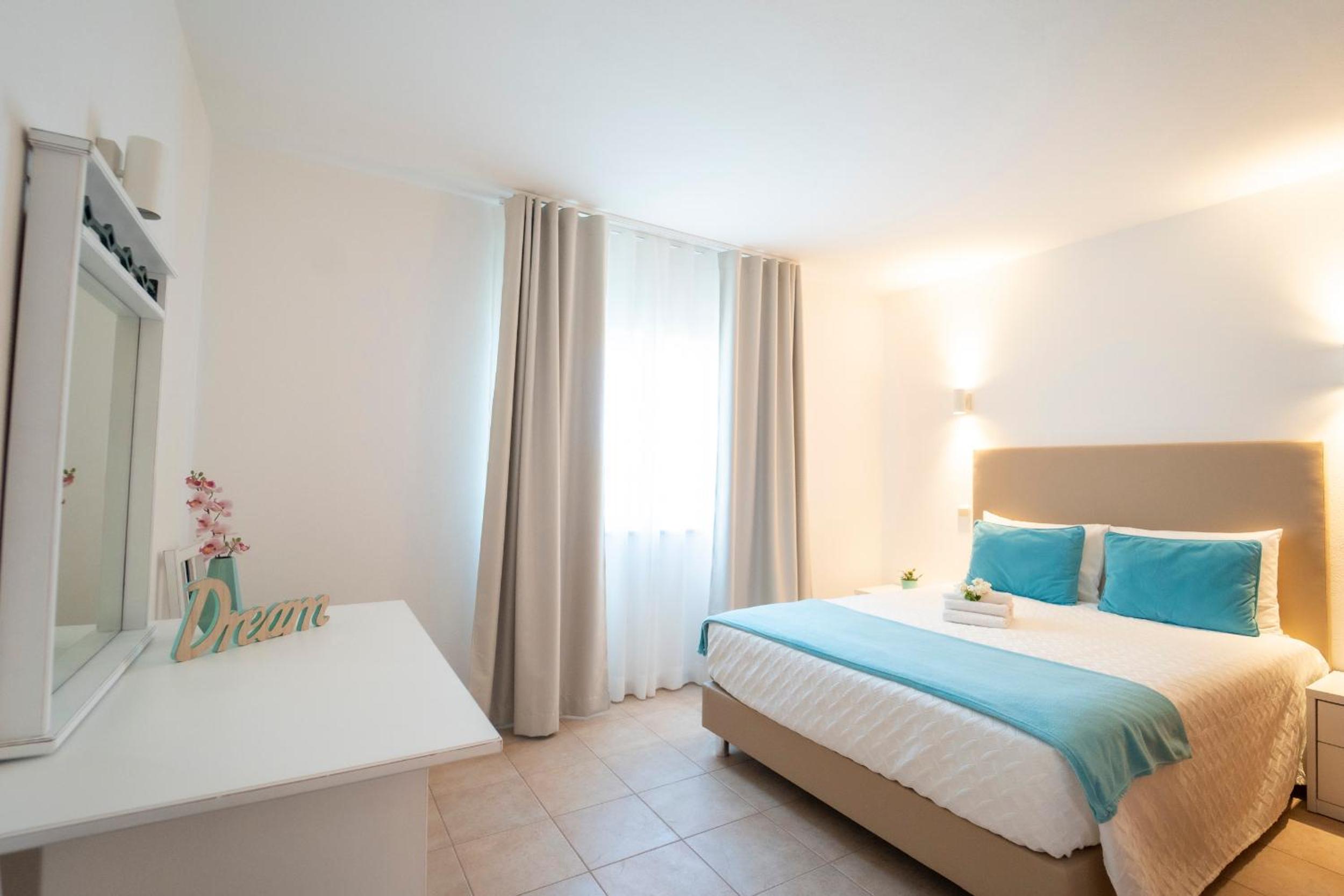 Apartamentos Monte dos Avós, Albufeira by AlgarveBlossom