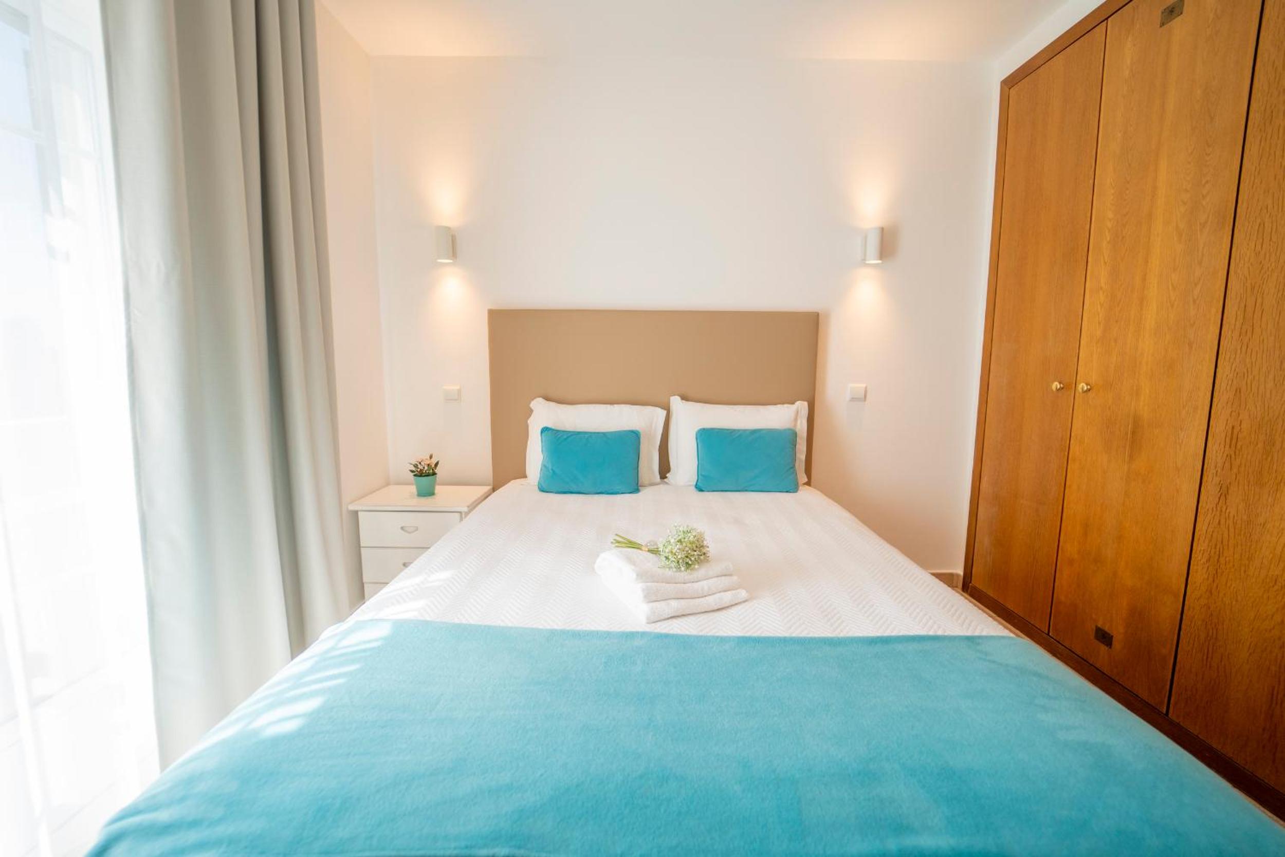 Apartamentos Monte dos Avós, Albufeira by AlgarveBlossom