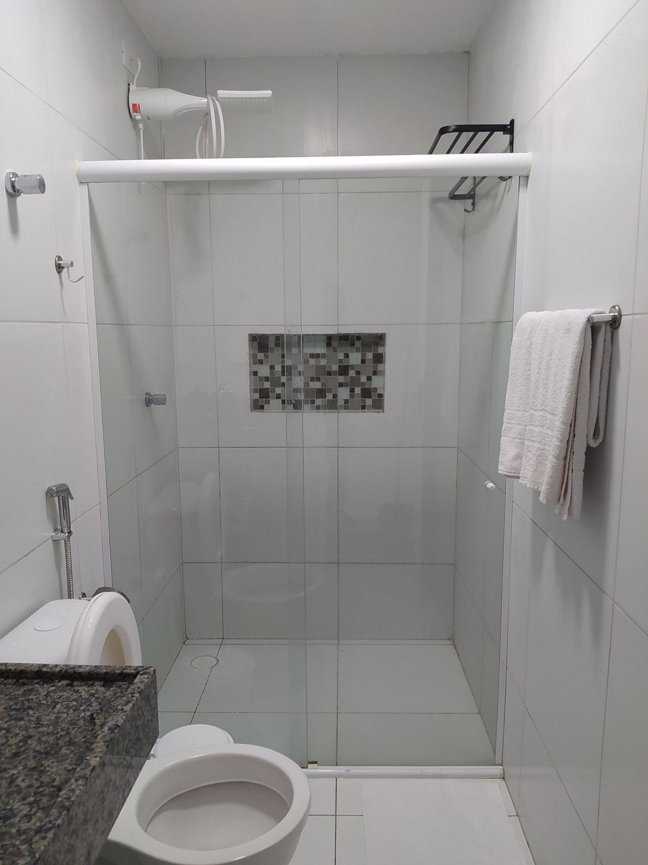 Kitnet ótima localização em Garanhuns (103)