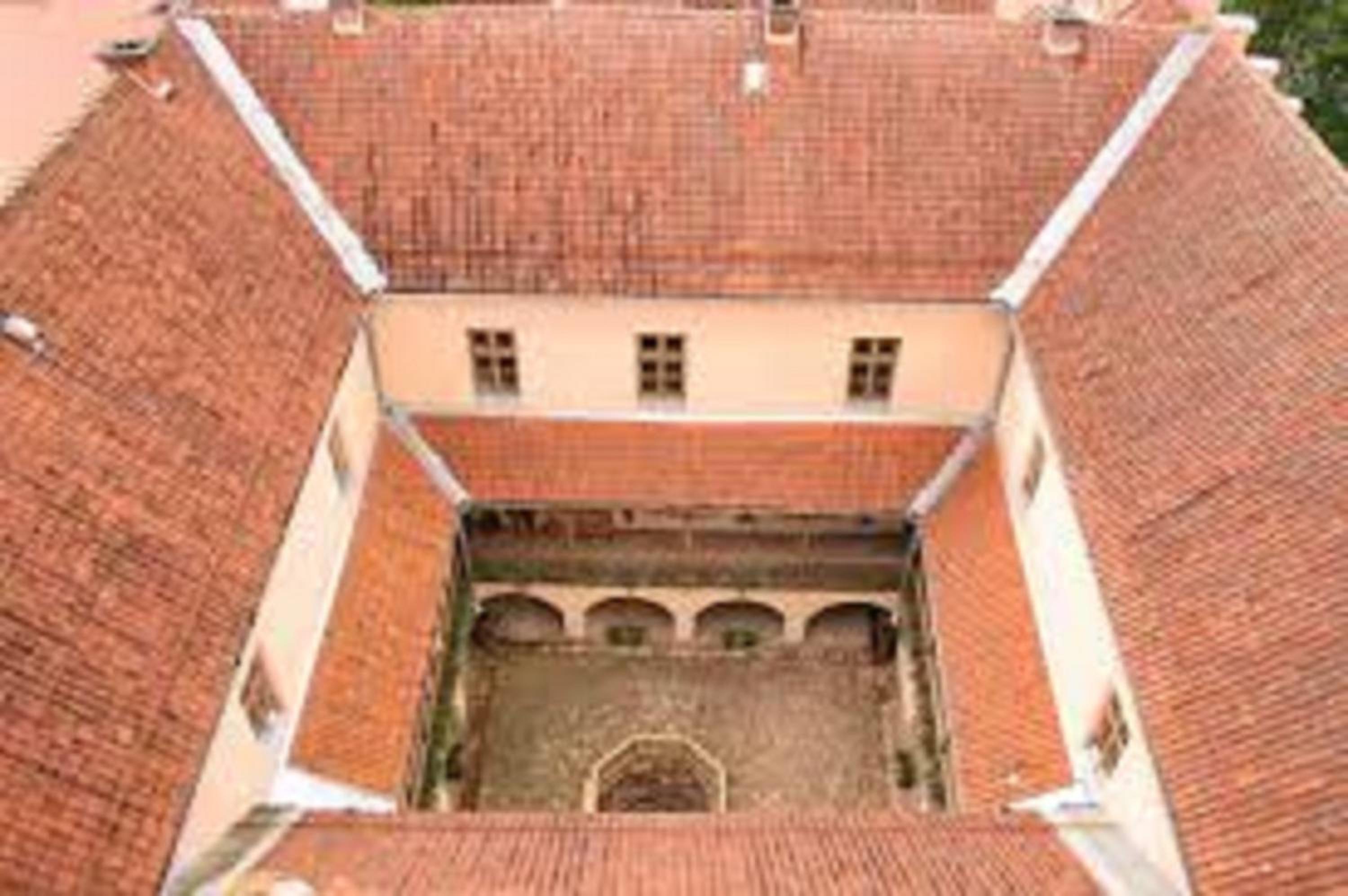 Photo 49