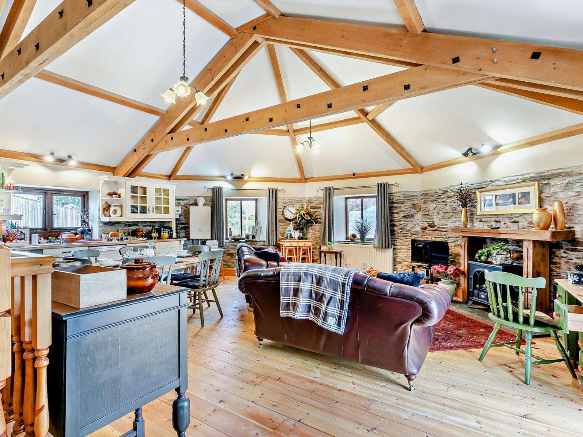 2 Bed in Liskeard oc-trero view 2