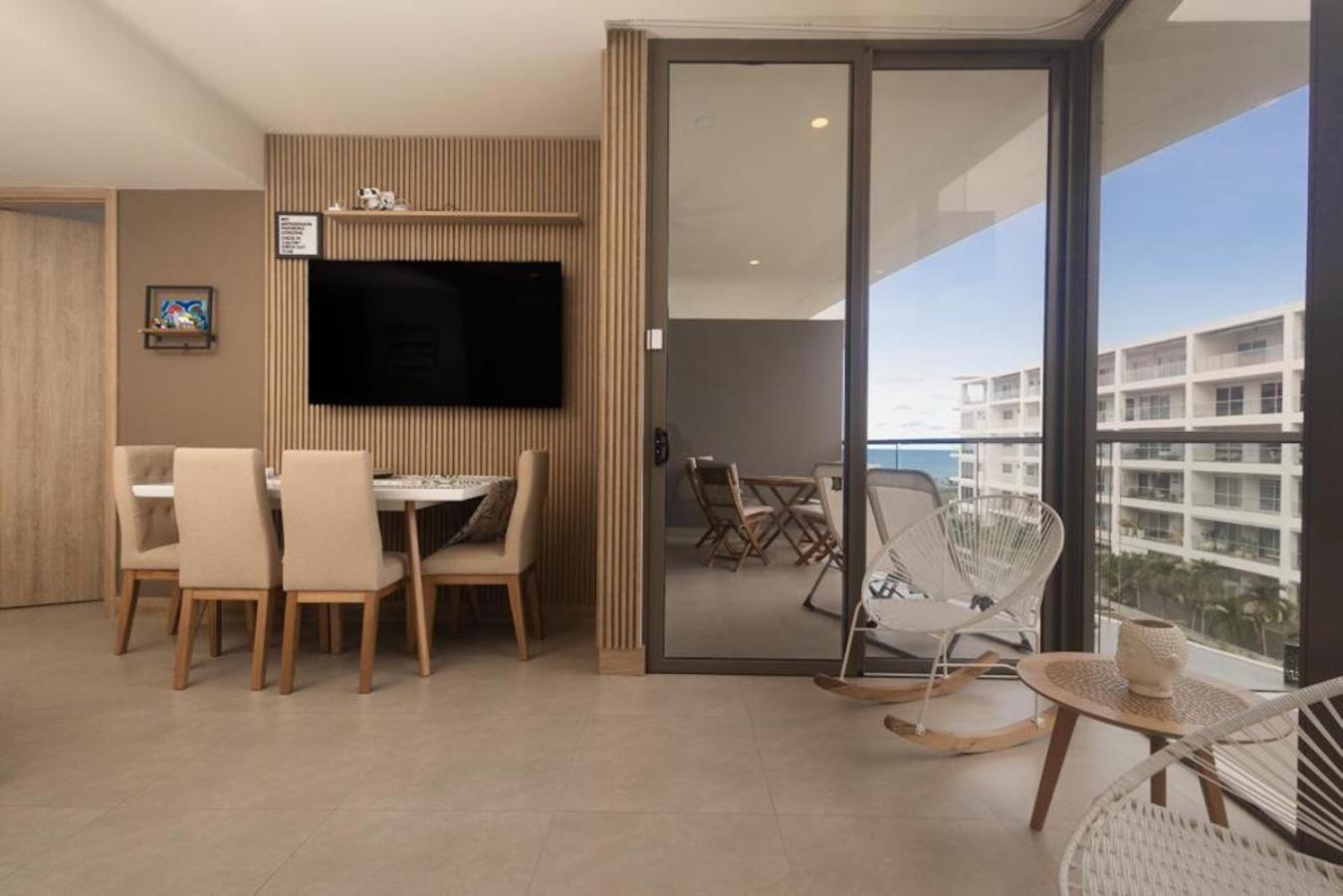 Apartment next to the beach