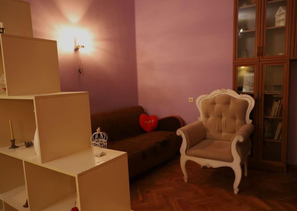 Victoria apartment In Tbilisi