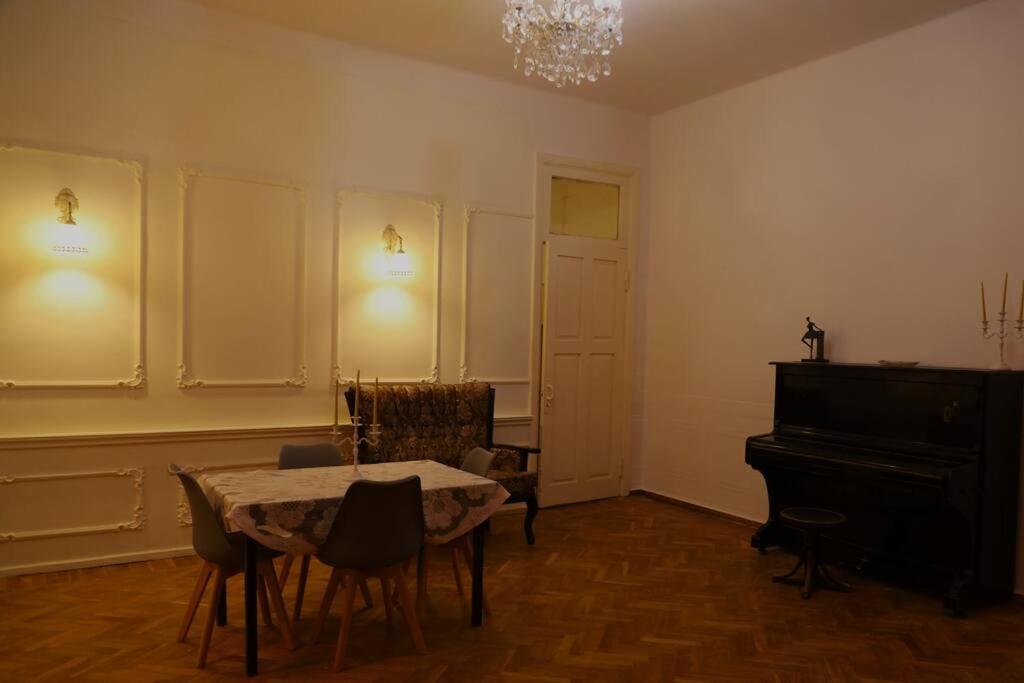 Victoria apartment In Tbilisi
