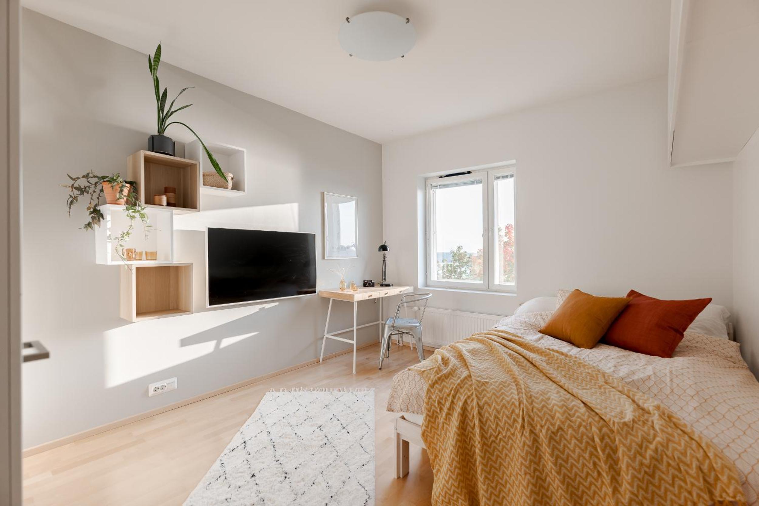 Studio apartment in lake views
