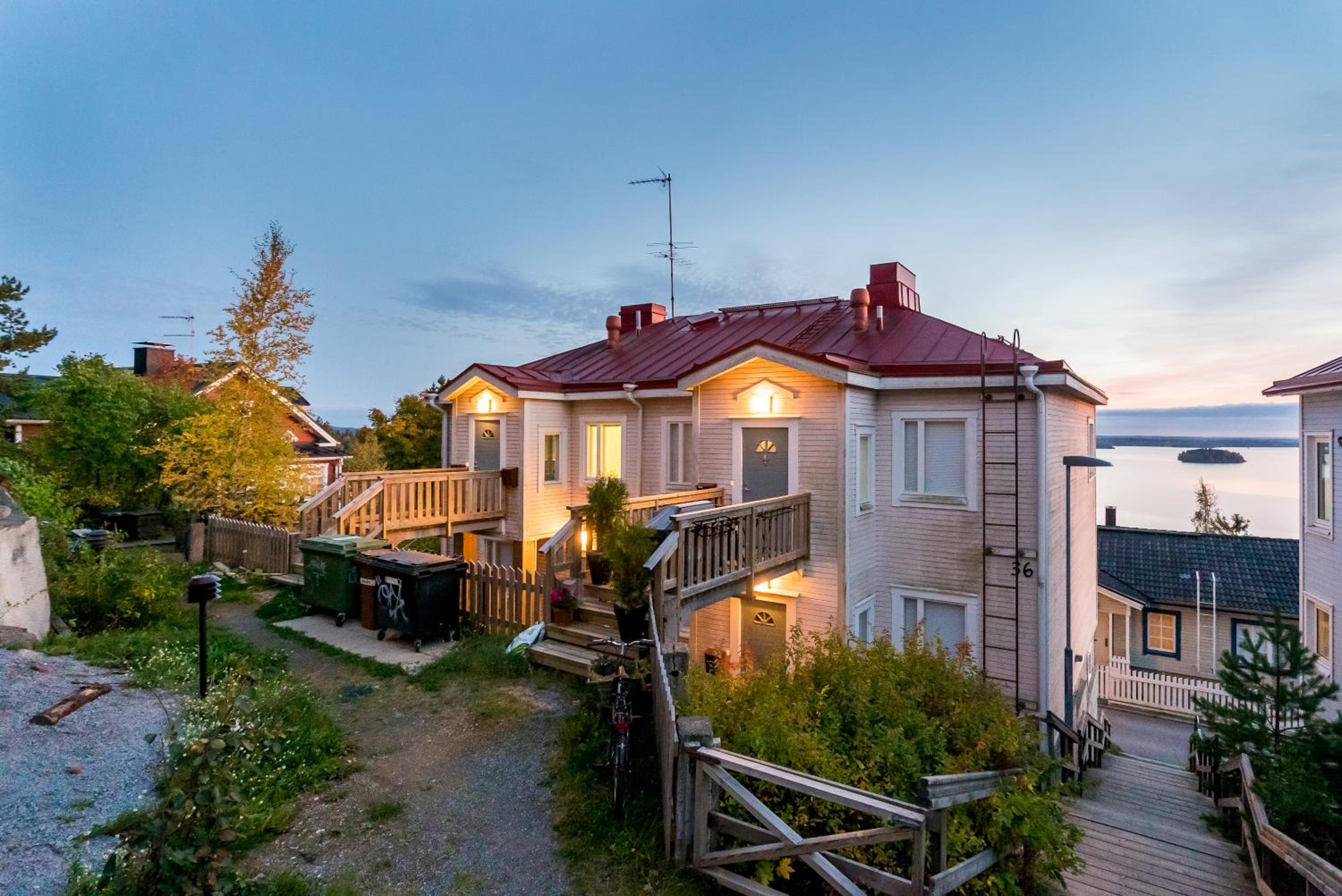 Studio apartment in lake views