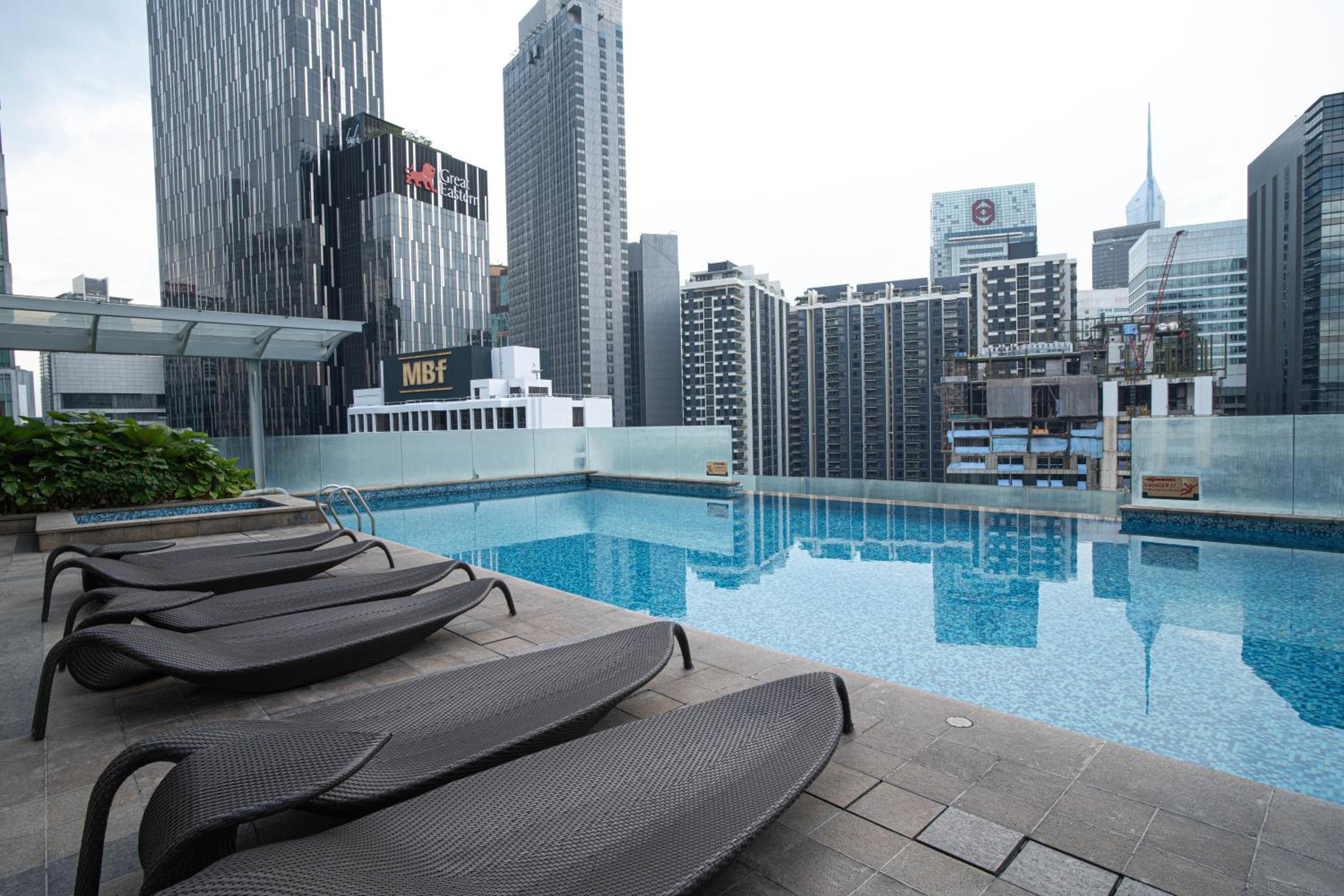 400m to KLCC Bukit Bintang Pavillion KLCC LRT walking distance Lot 163 Zenglo