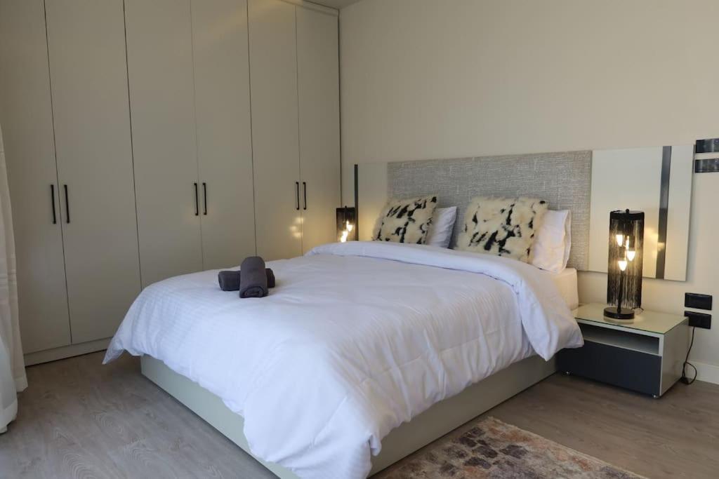 Gorgeous 3 Bed in Prime Location