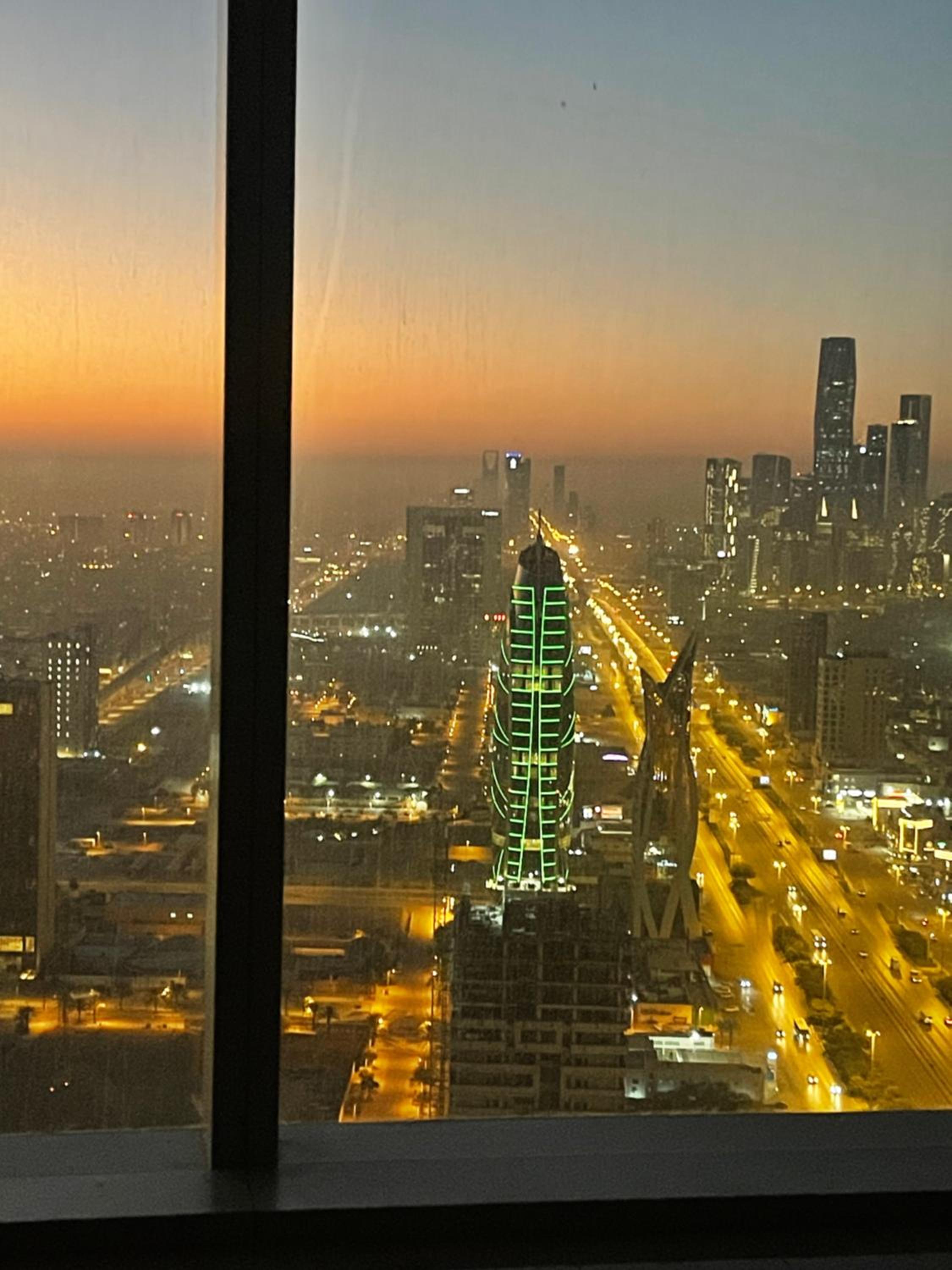 Riyadh skyline view suites Rafal Tower