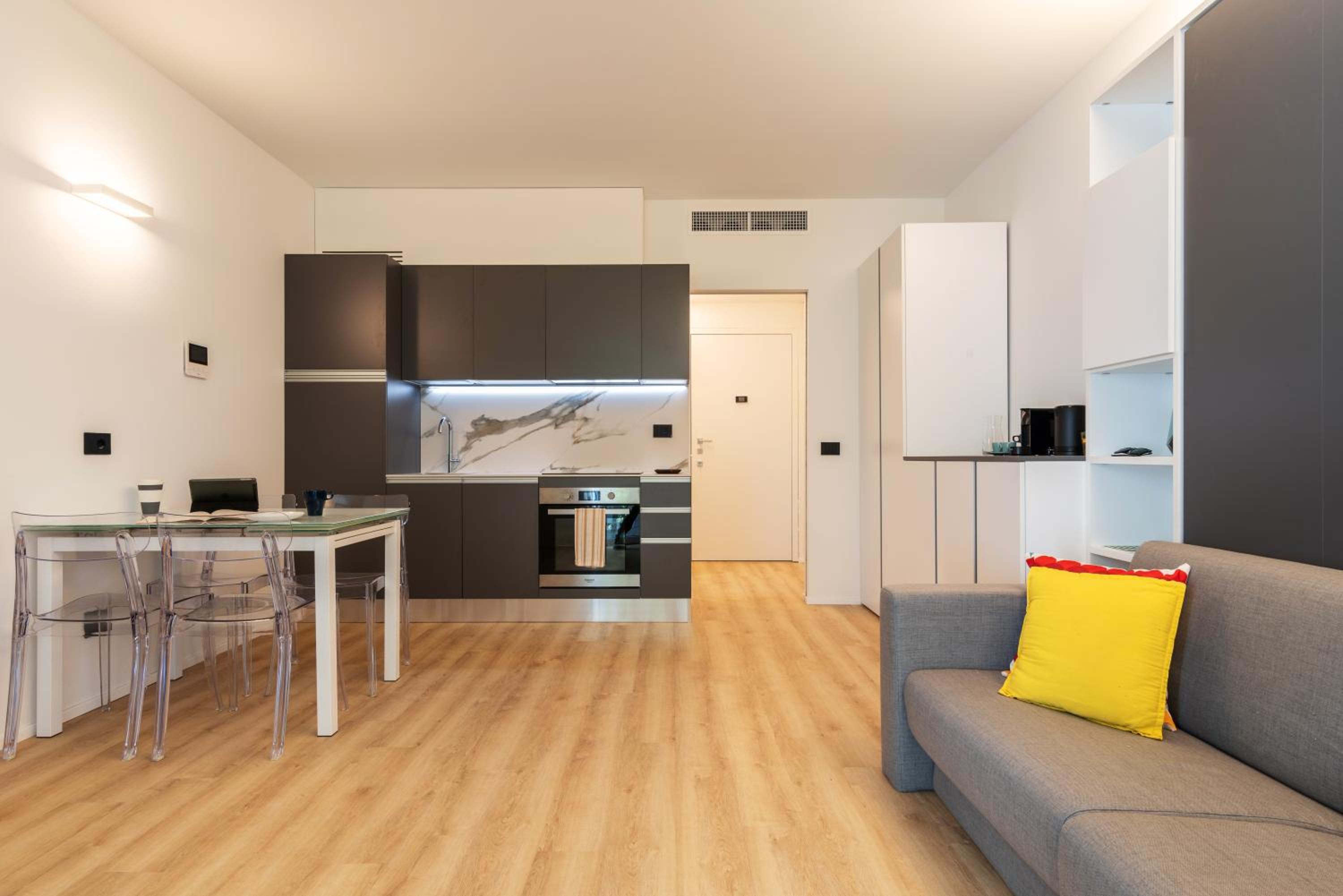 EmoticHome 8 e 9 Flexyrent studio