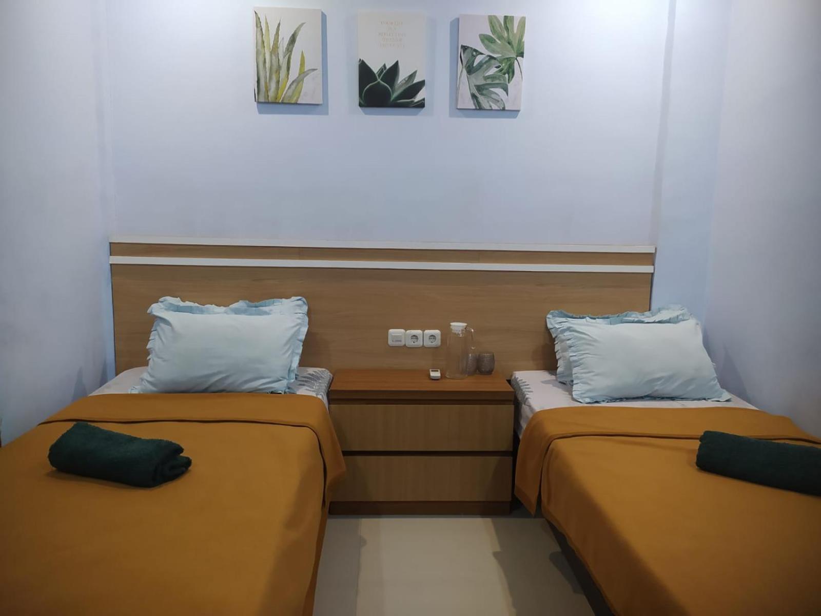 Merendeng Hostel Kuta