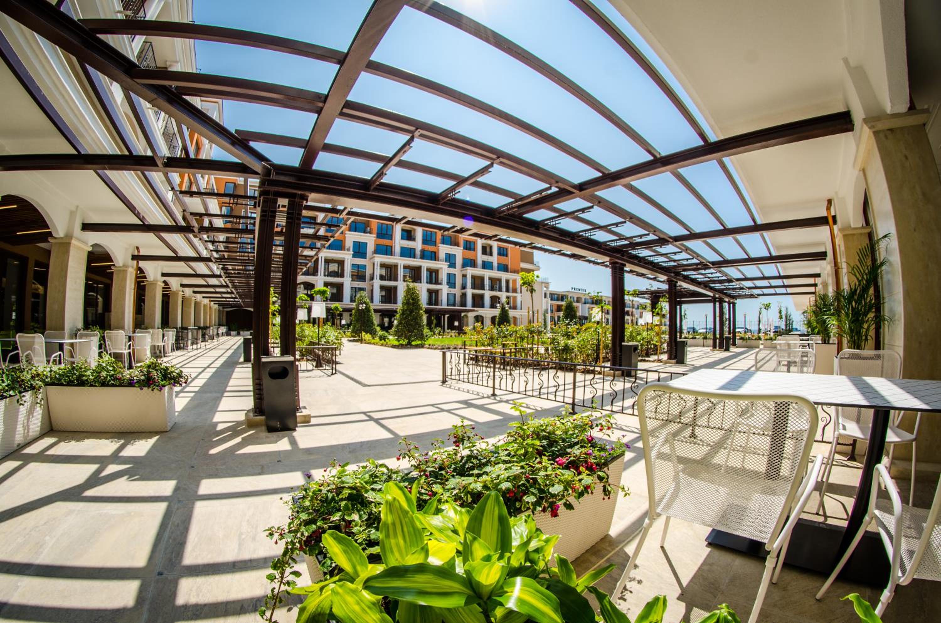 Premier Fort Beach Hotel