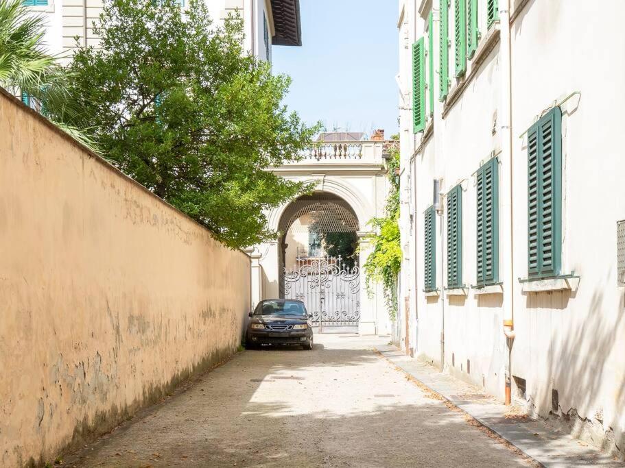 Indipendenza Cozy Apartment with Private Garden