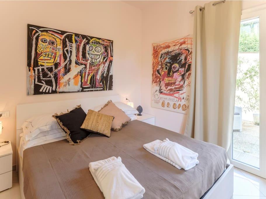 Indipendenza Cozy Apartment with Private Garden
