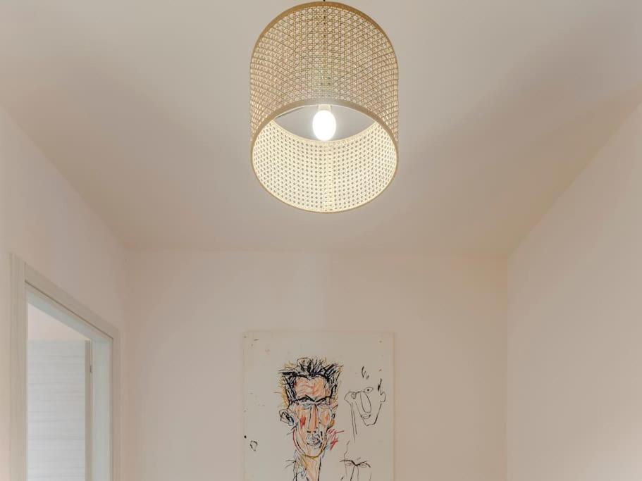 Indipendenza Cozy Apartment with Private Garden