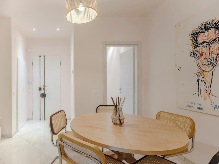 Indipendenza Cozy Apartment with Private Garden