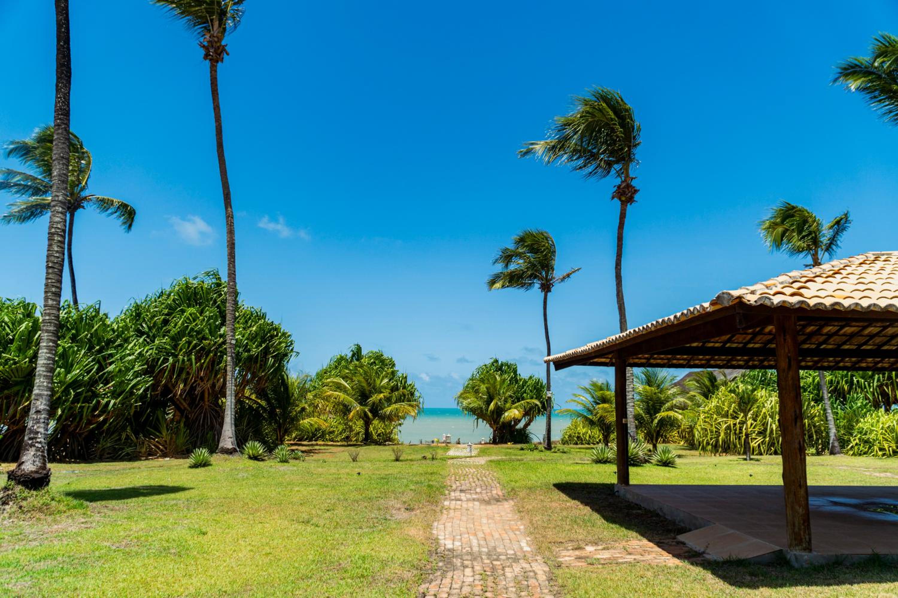 São Miguel do Gostoso RN Casa em Condomínio Piscina Churrasqueira privativas frente ao Mar