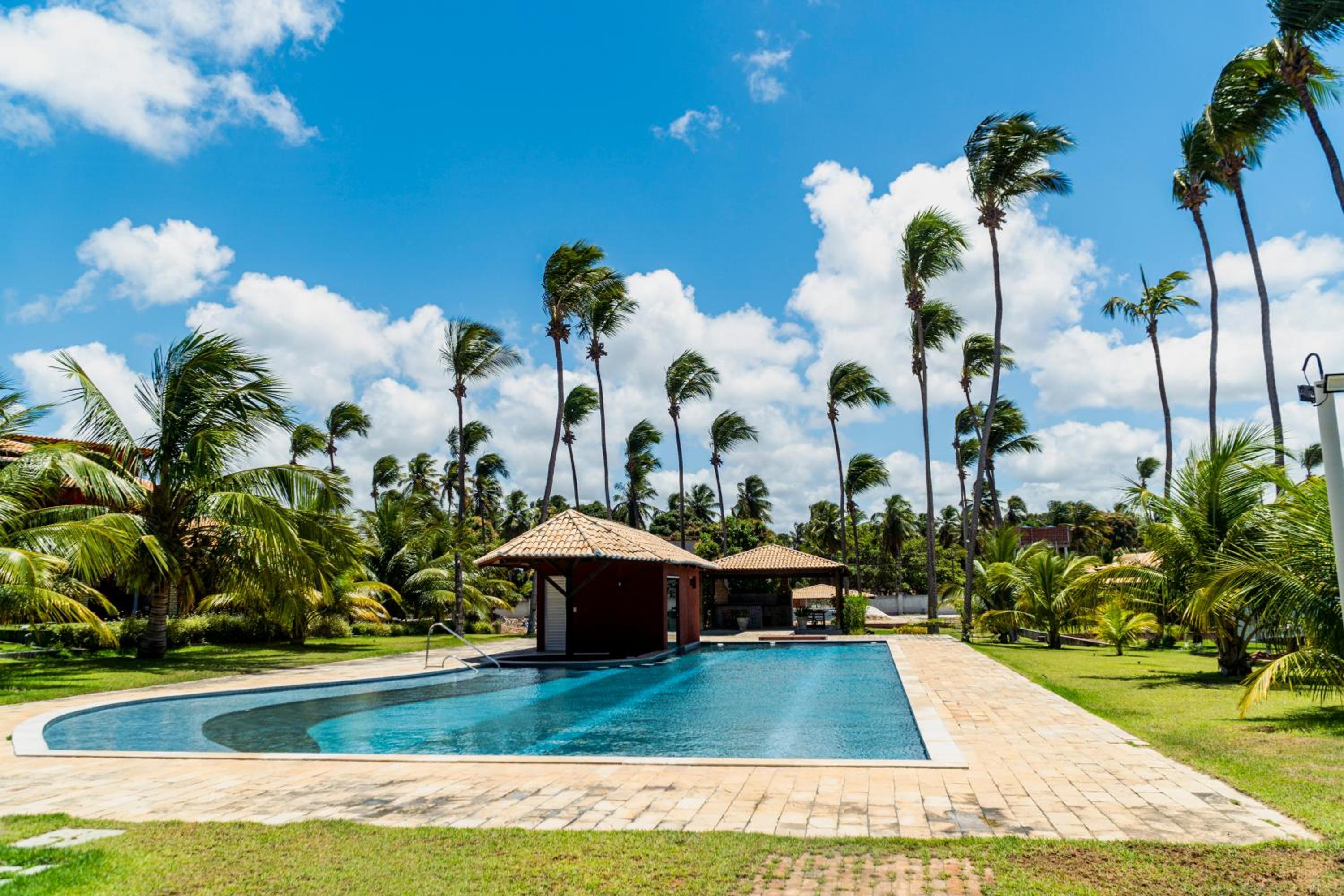 São Miguel do Gostoso RN Casa em Condomínio Piscina Churrasqueira privativas frente ao Mar