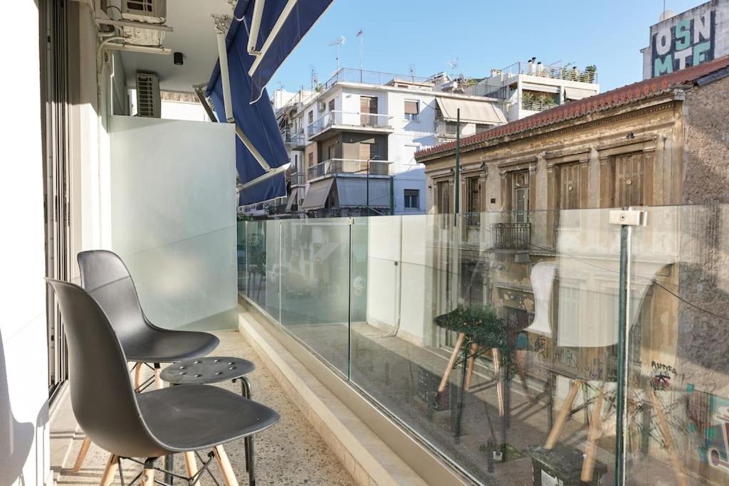 lux central Athens apartment