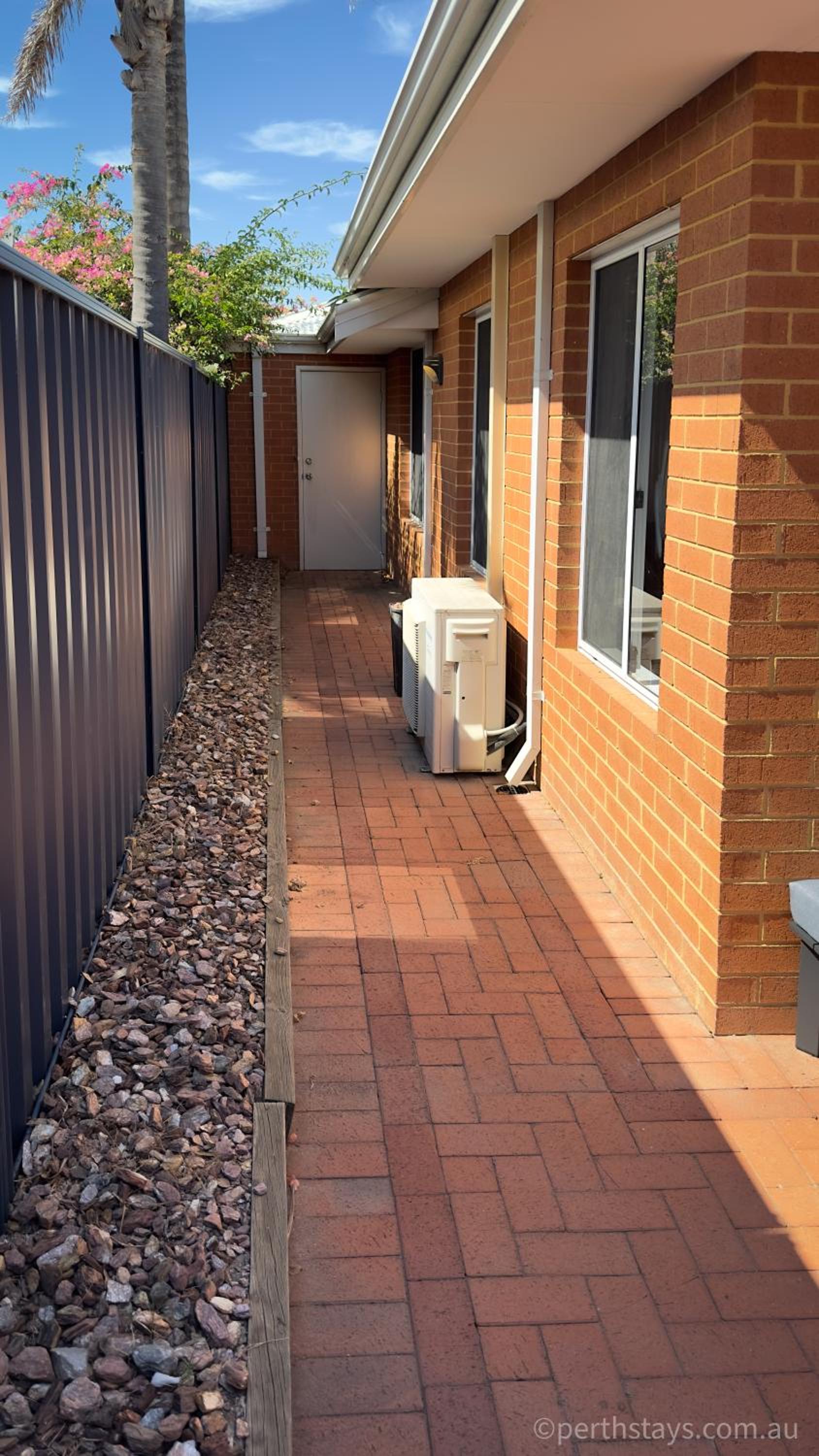 Fremantle High Street Retreat